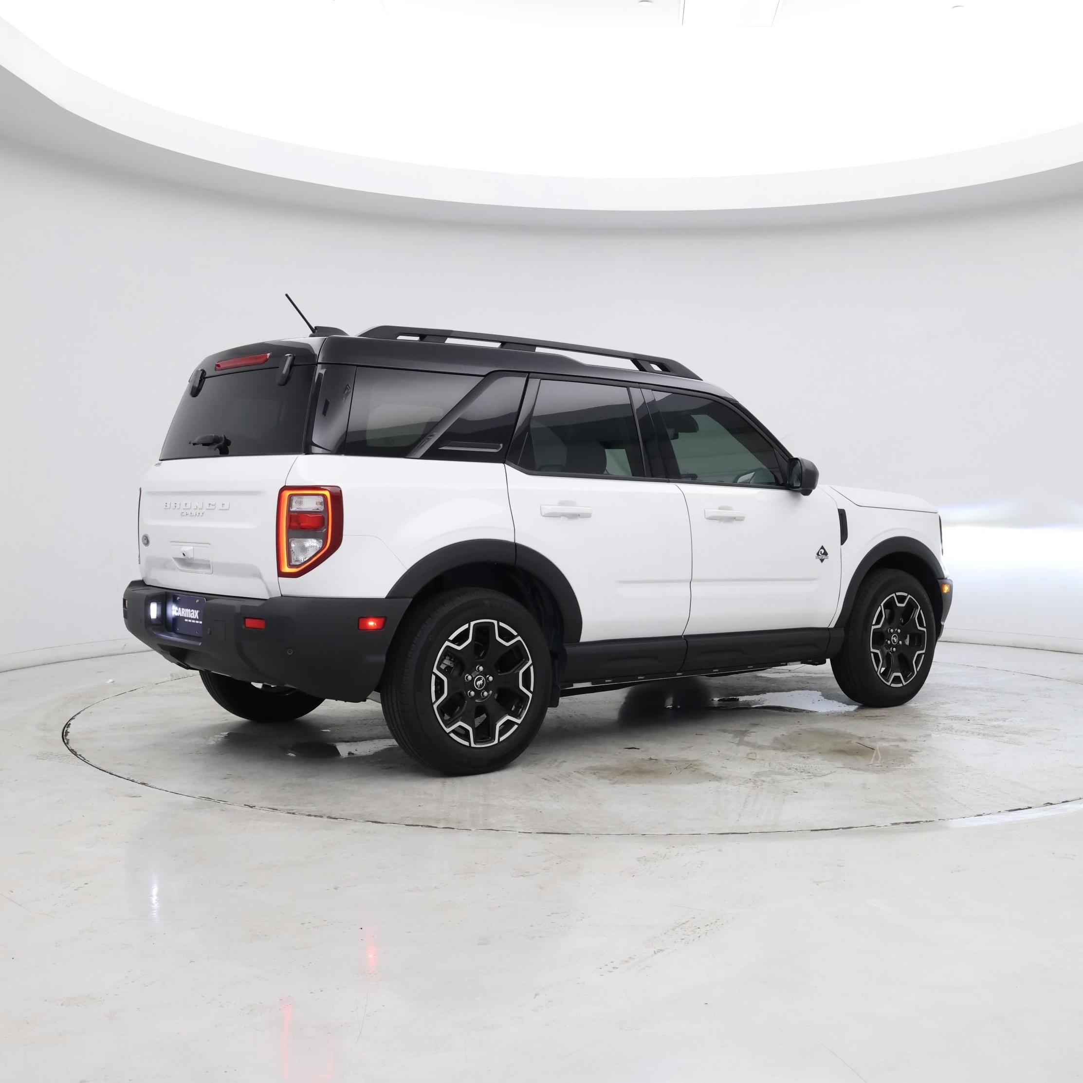 Thumbnail: 2025 Ford Bronco Sport - 6