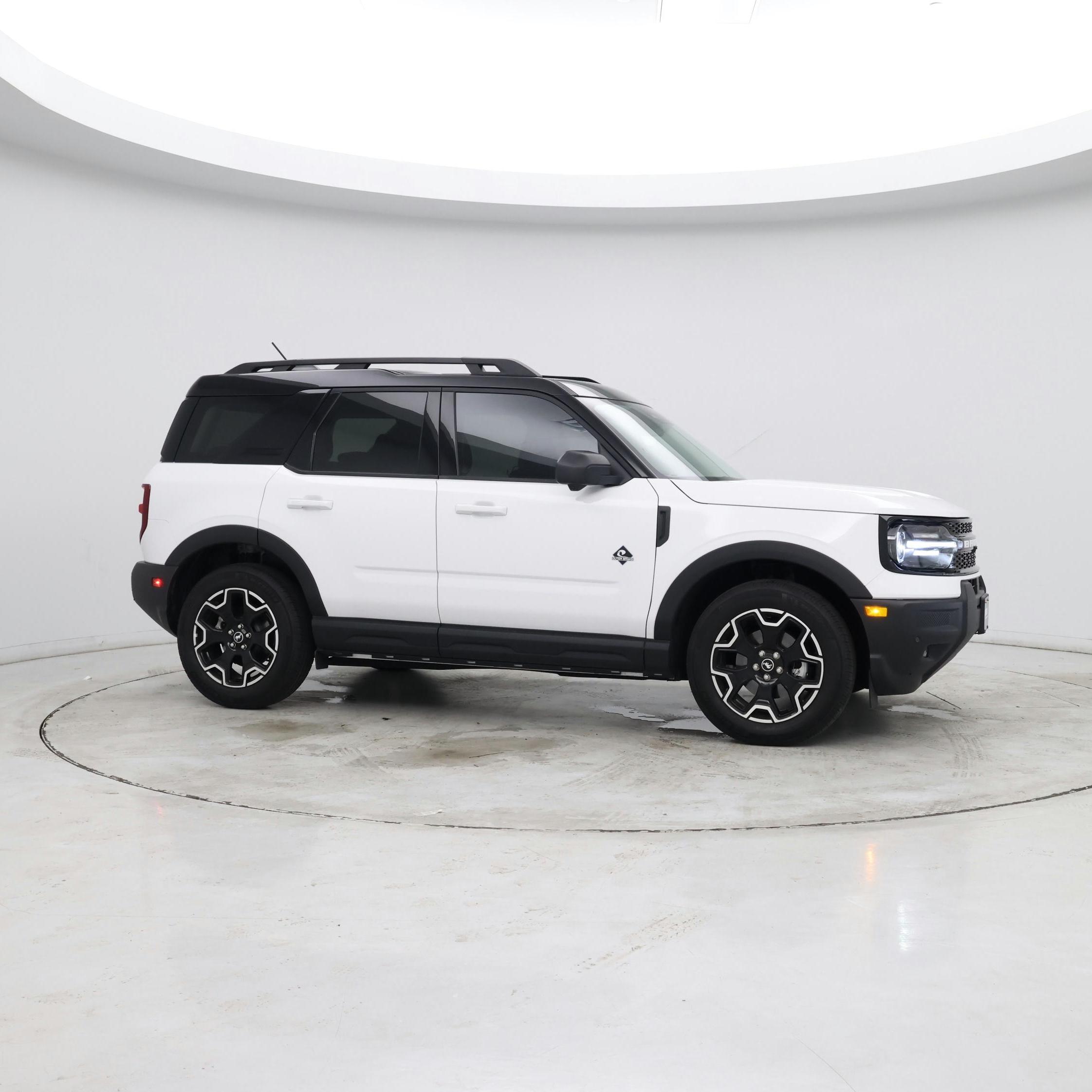 Thumbnail: 2025 Ford Bronco Sport - 7