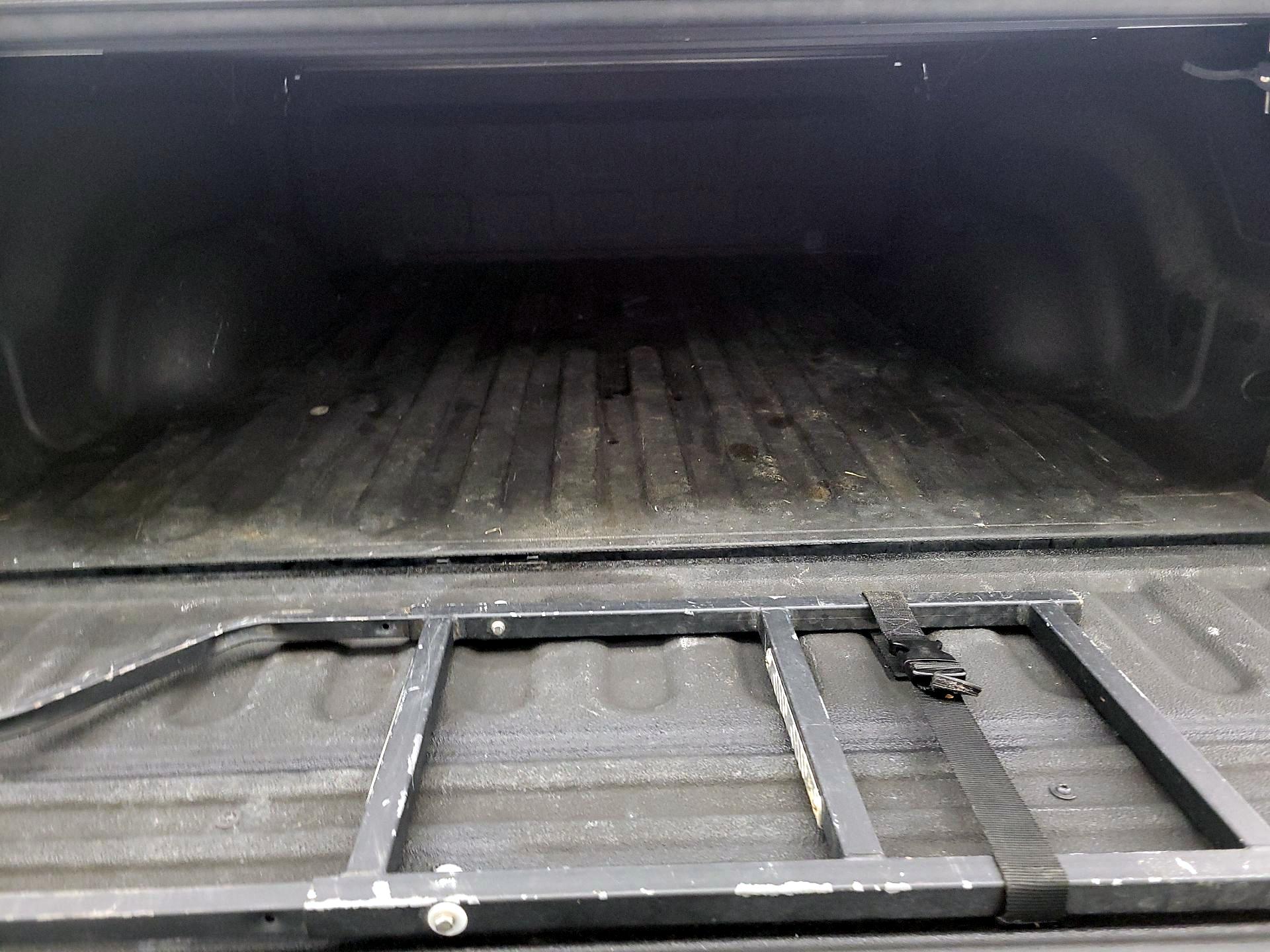 Thumbnail: 2019 RAM 1500 Classic - 20
