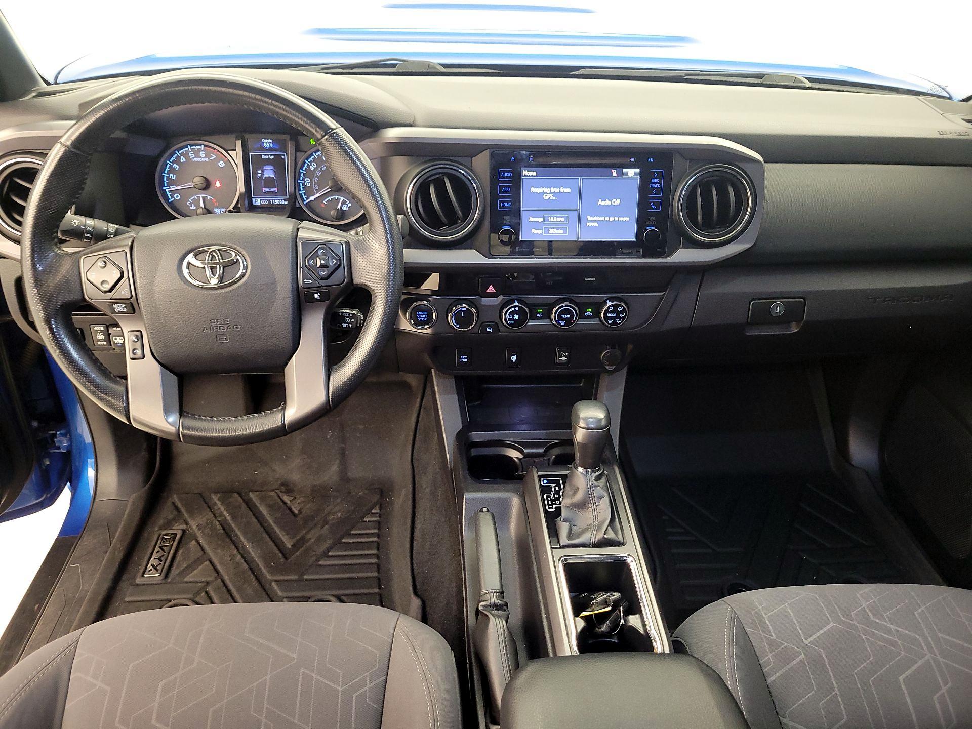 Thumbnail: 2017 Toyota Tacoma - 8