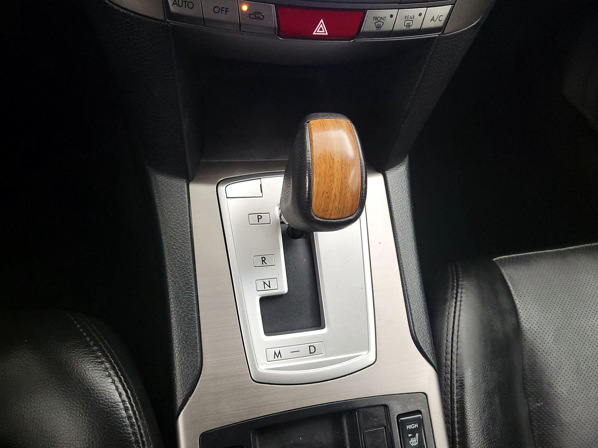 Thumbnail: 2014 Subaru Outback - 15