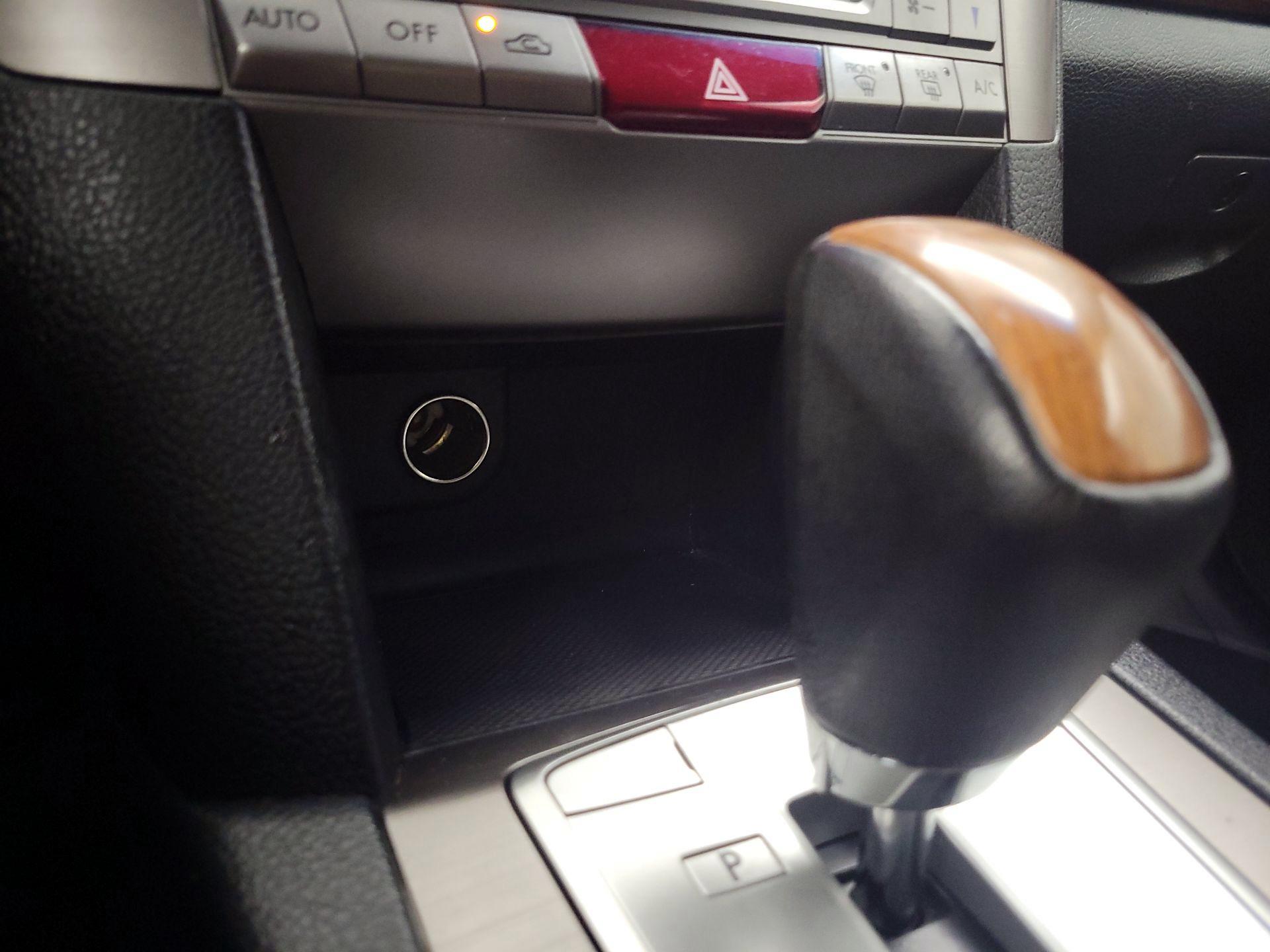 Thumbnail: 2014 Subaru Outback - 16