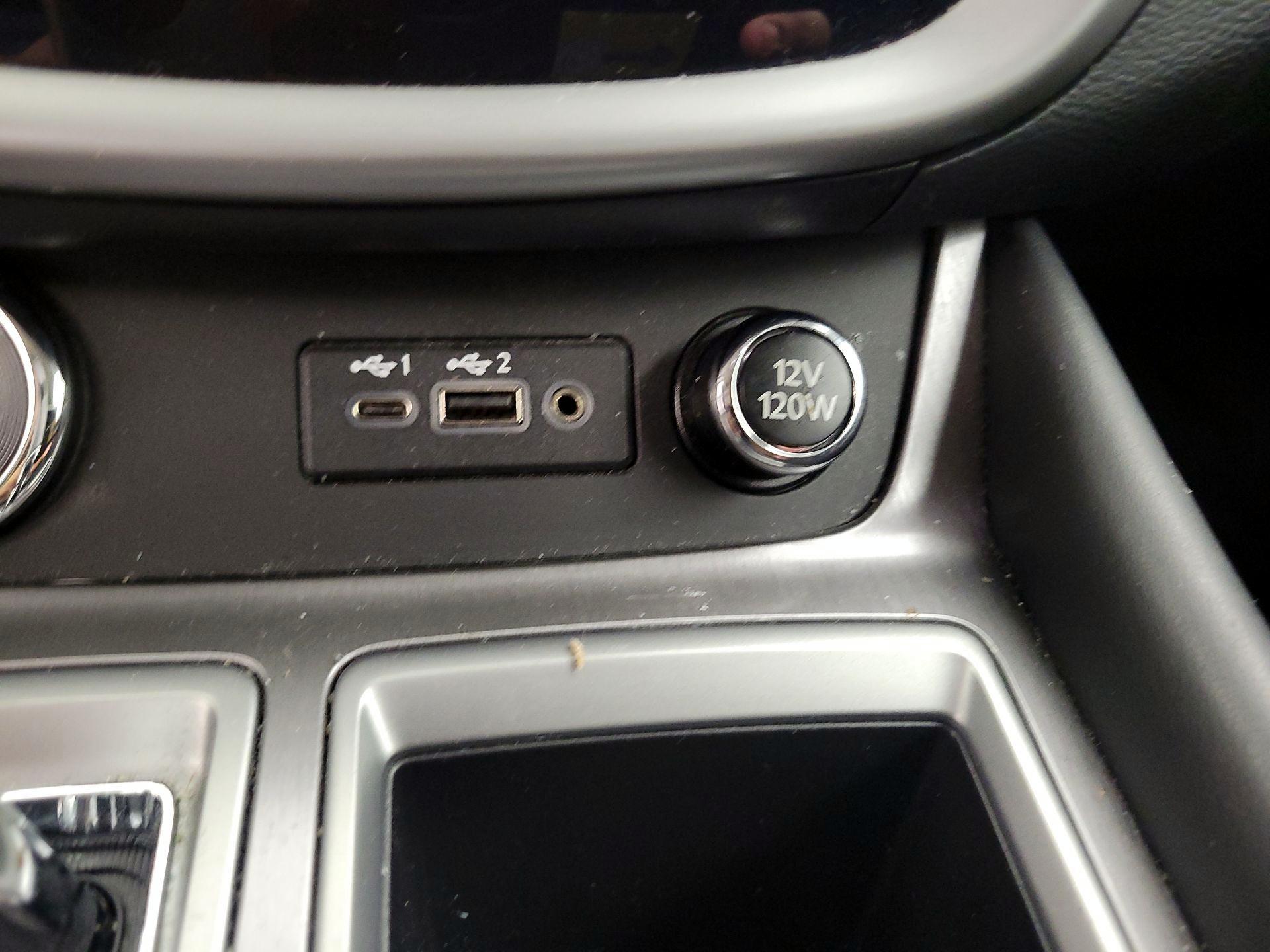 Thumbnail: 2020 Nissan Murano - 18