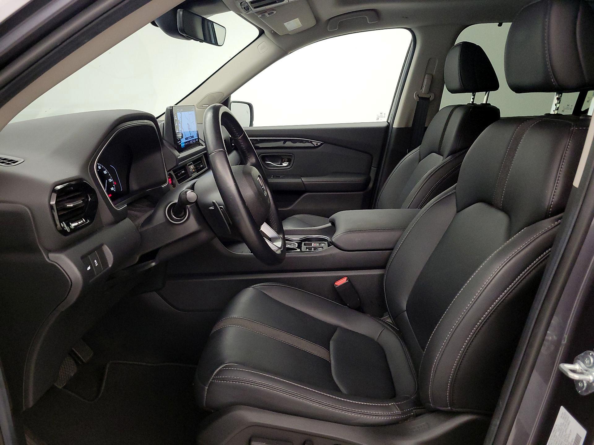Thumbnail: 2025 Honda Pilot - 11