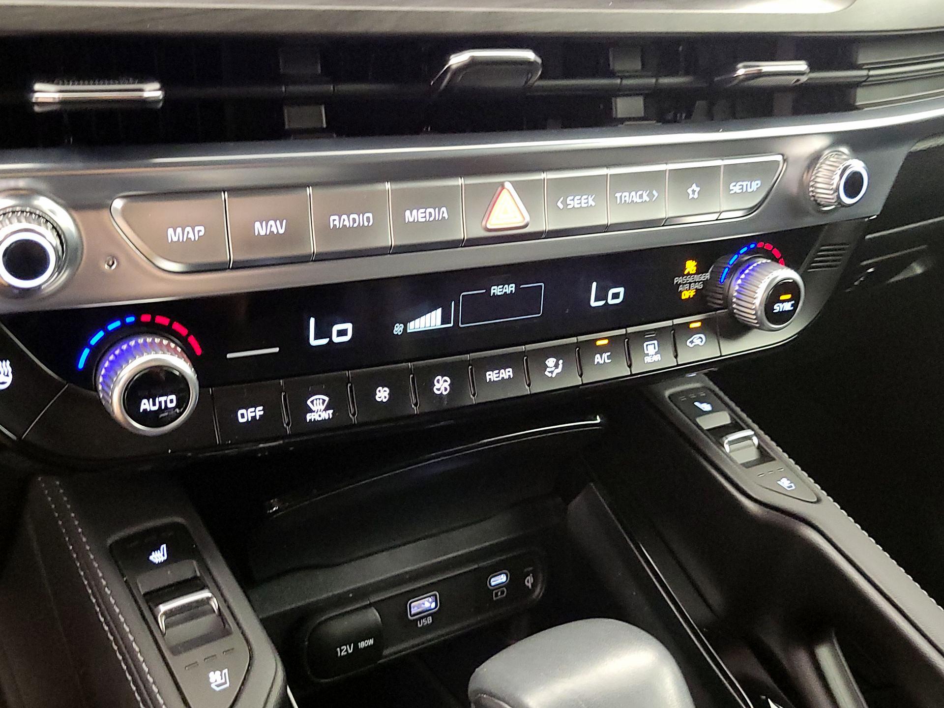 Thumbnail: 2025 Kia Telluride - 16