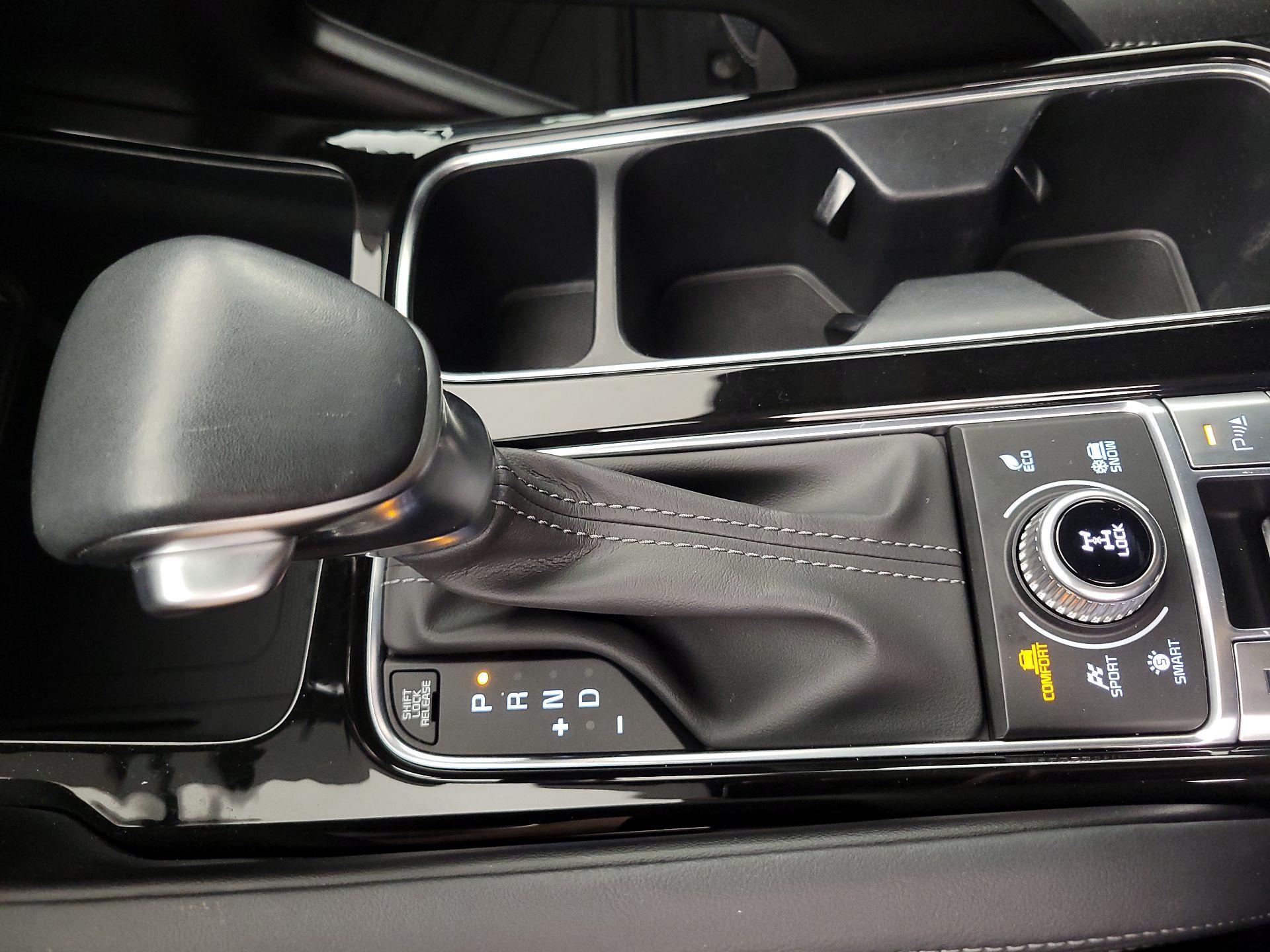 Thumbnail: 2025 Kia Telluride - 17