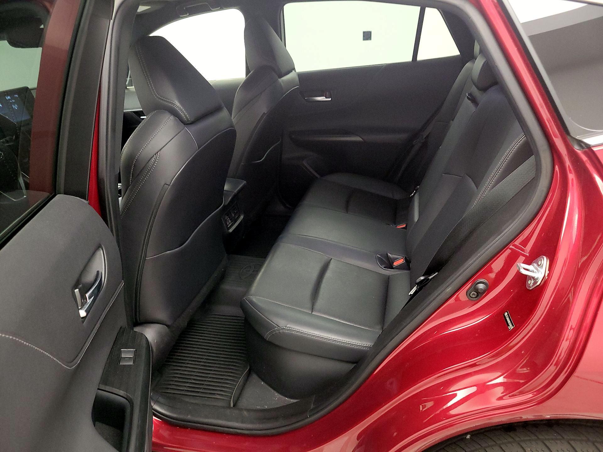 Thumbnail: 2021 Toyota Venza - 19