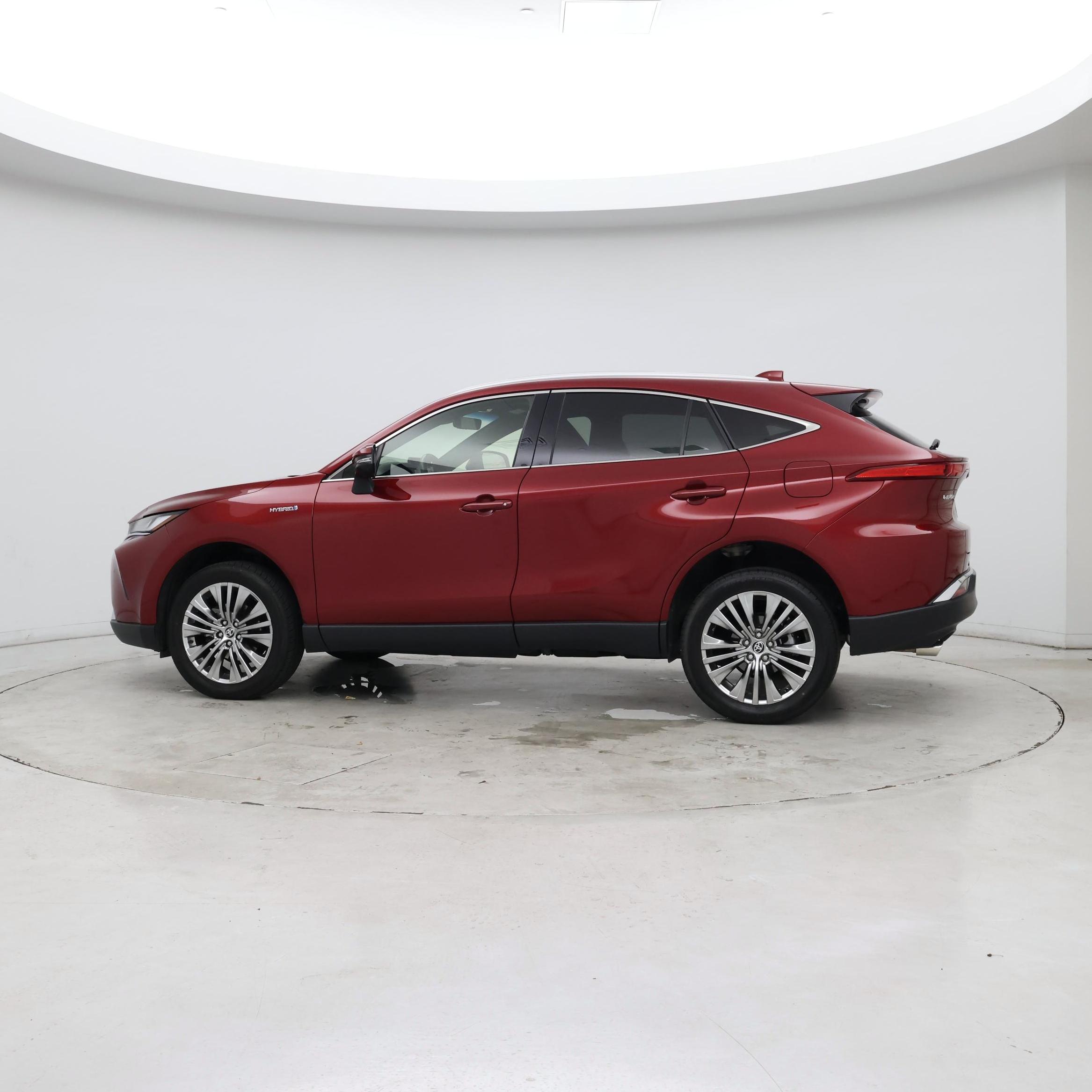 Thumbnail: 2021 Toyota Venza - 3