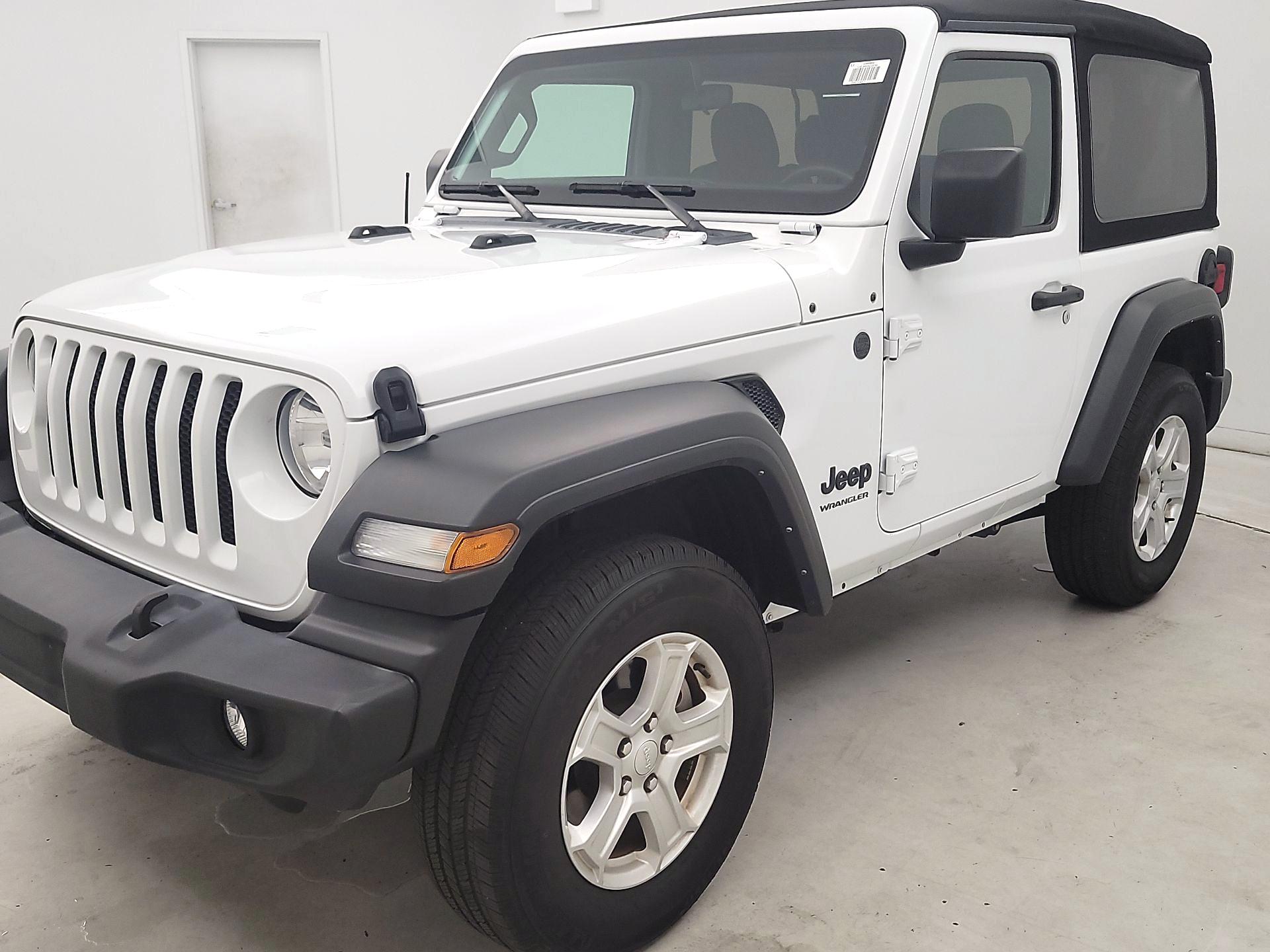Thumbnail: 2022 Jeep Wrangler - 3