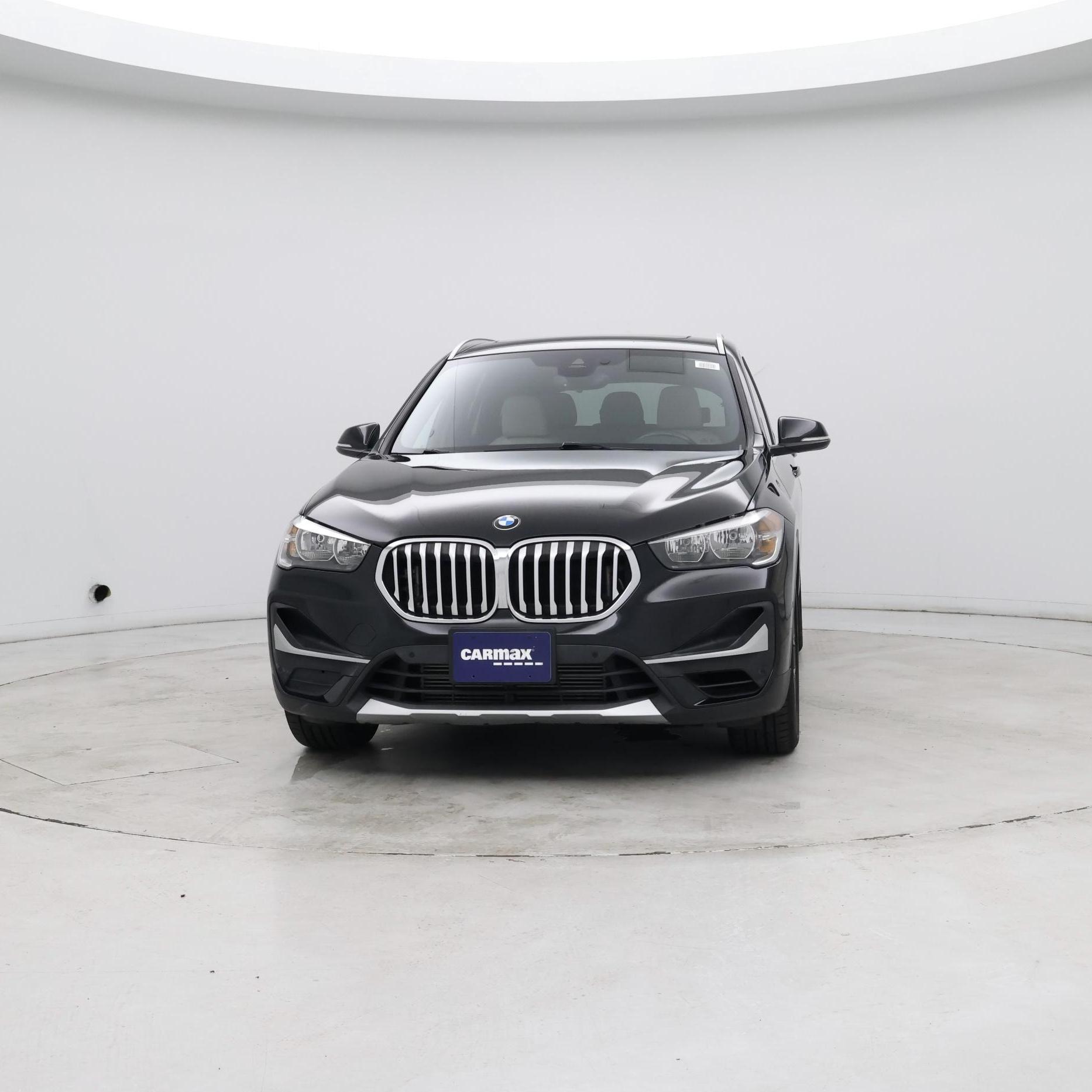 Thumbnail: 2021 BMW X1 - 4