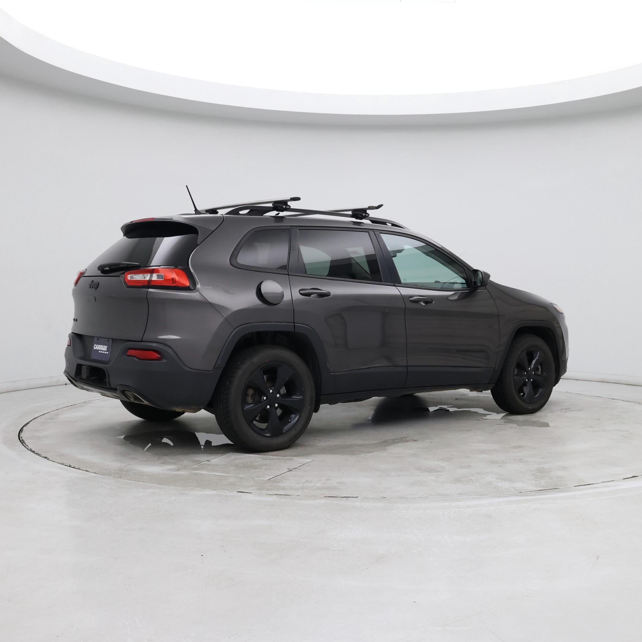 Thumbnail: 2018 Jeep Cherokee - 6