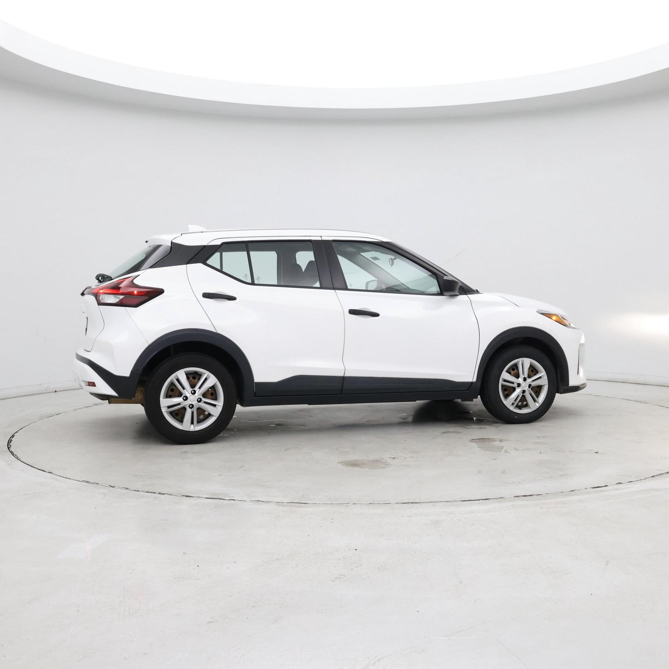 Thumbnail: 2021 Nissan Kicks - 8