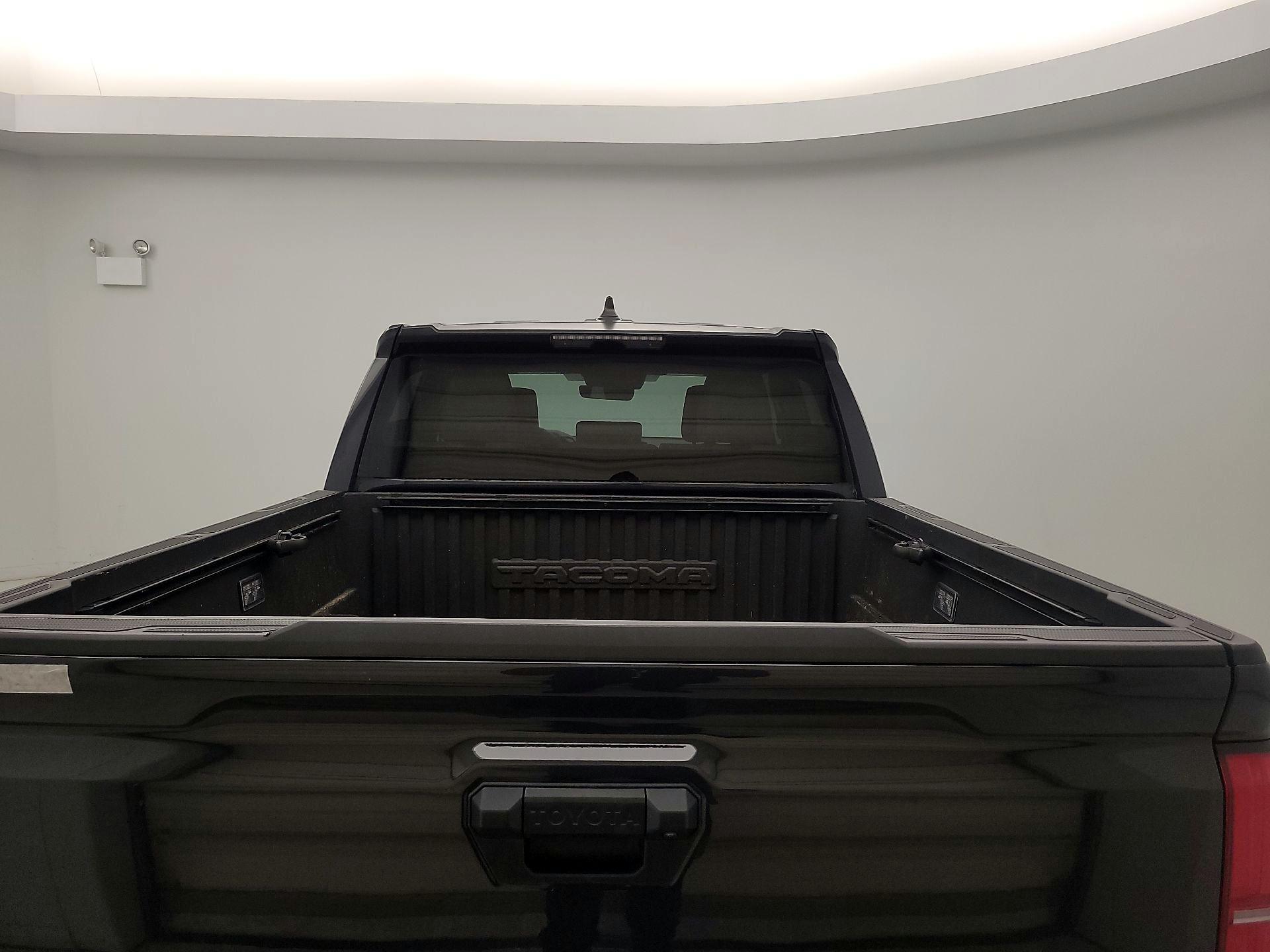 Thumbnail: 2025 Toyota Tacoma - 19