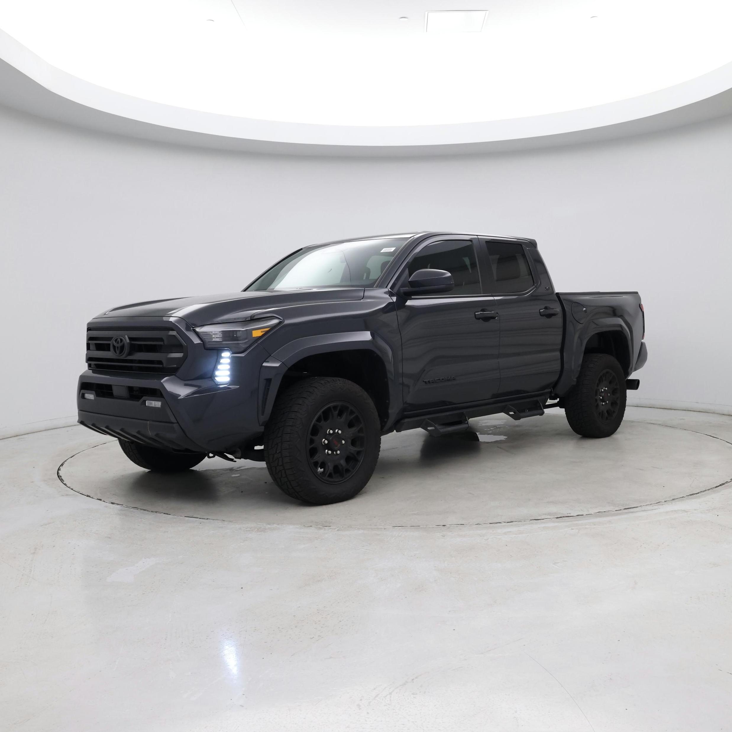 Thumbnail: 2025 Toyota Tacoma - 3