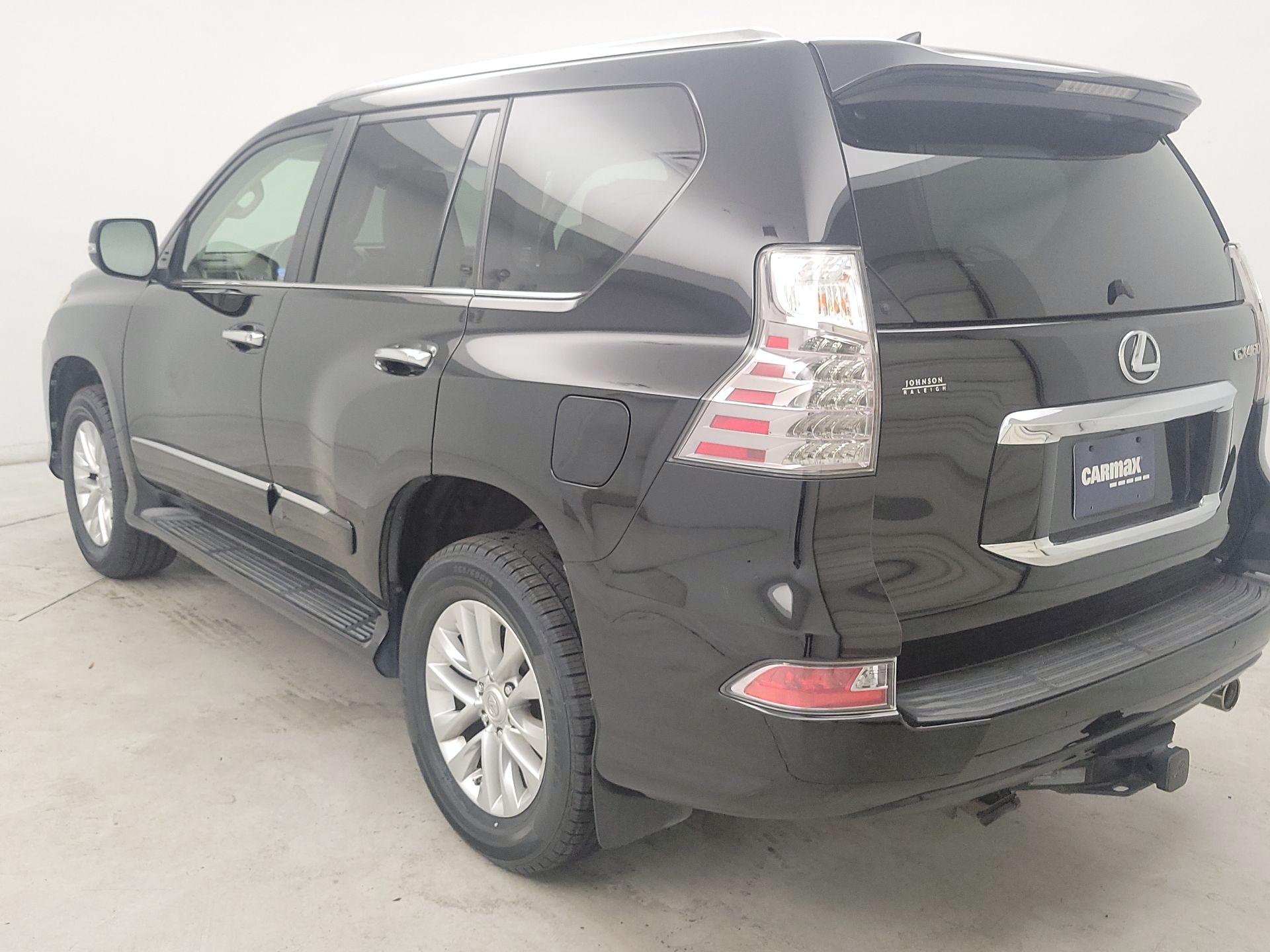 Thumbnail: 2019 Lexus GX - 7