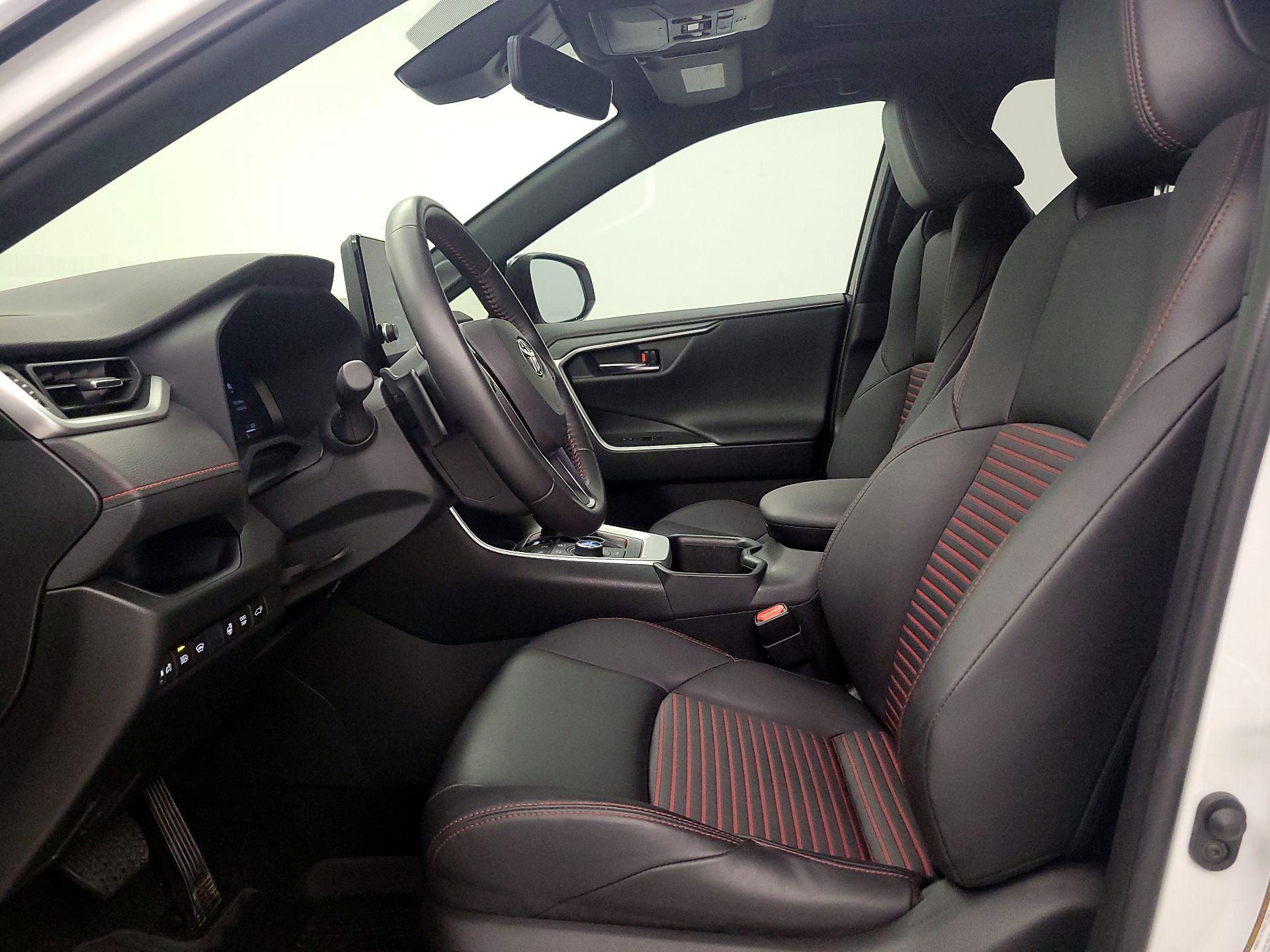 Thumbnail: 2023 Toyota RAV4 - 11