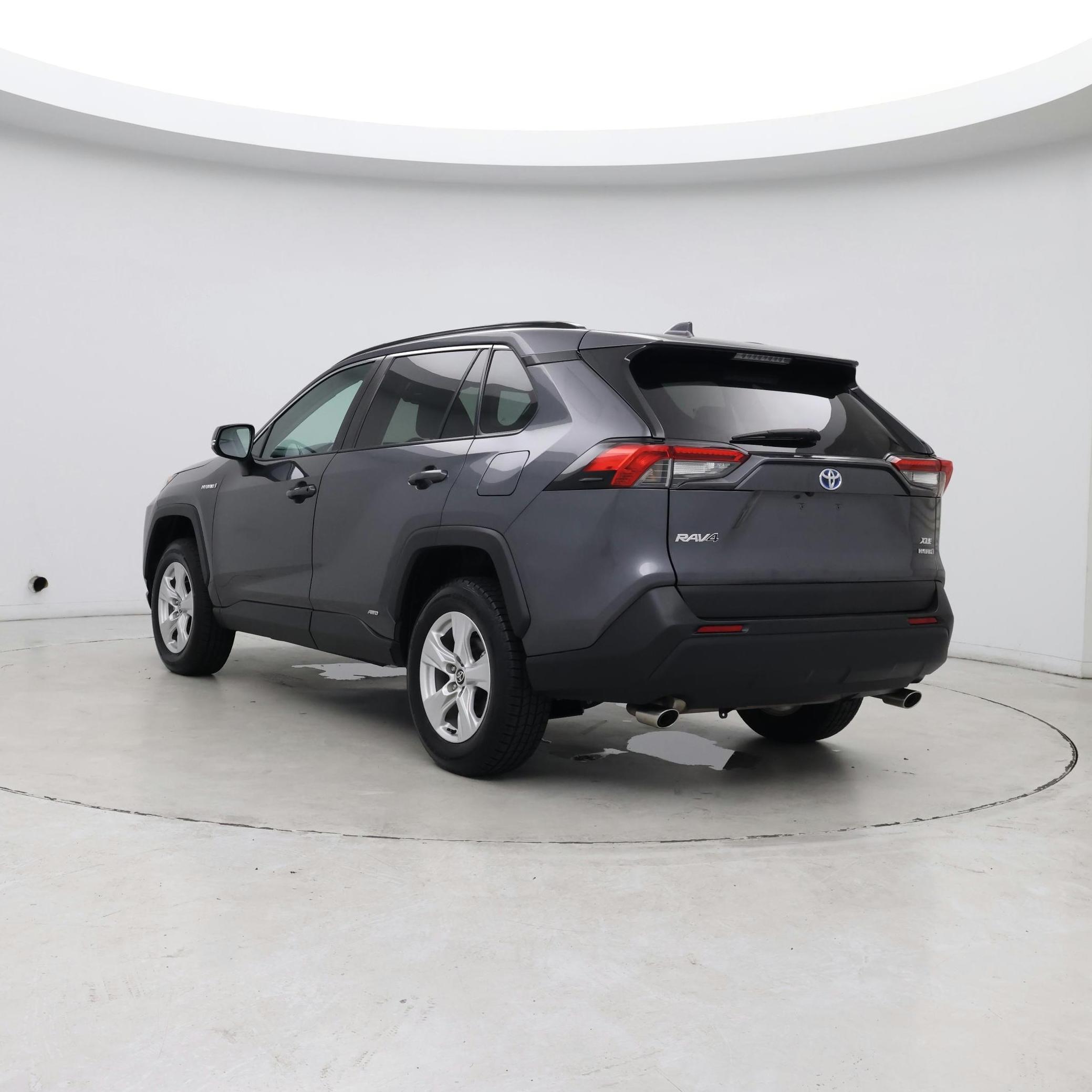 Thumbnail: 2021 Toyota RAV4 - 2