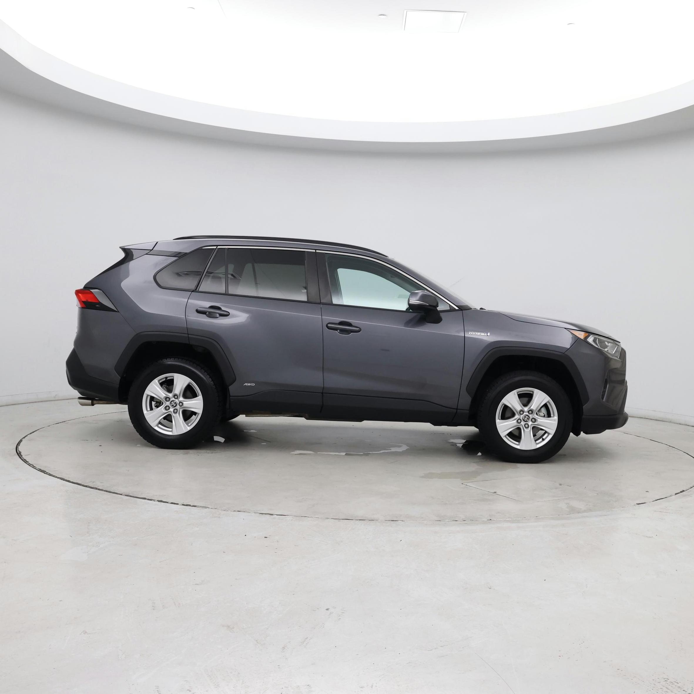 Thumbnail: 2021 Toyota RAV4 - 7