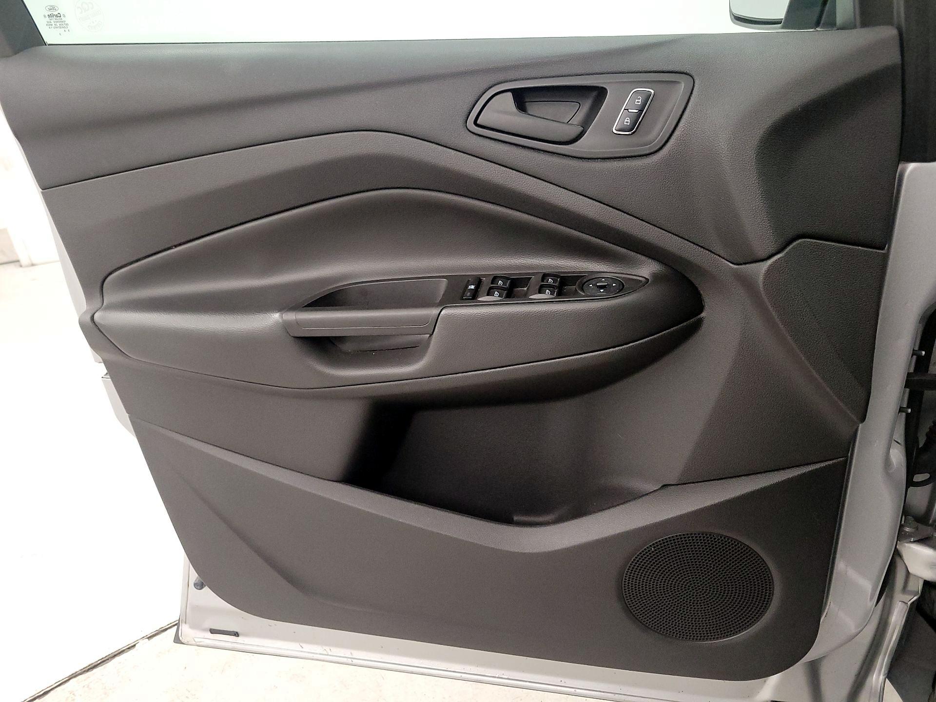 Thumbnail: 2015 Ford Escape - 10