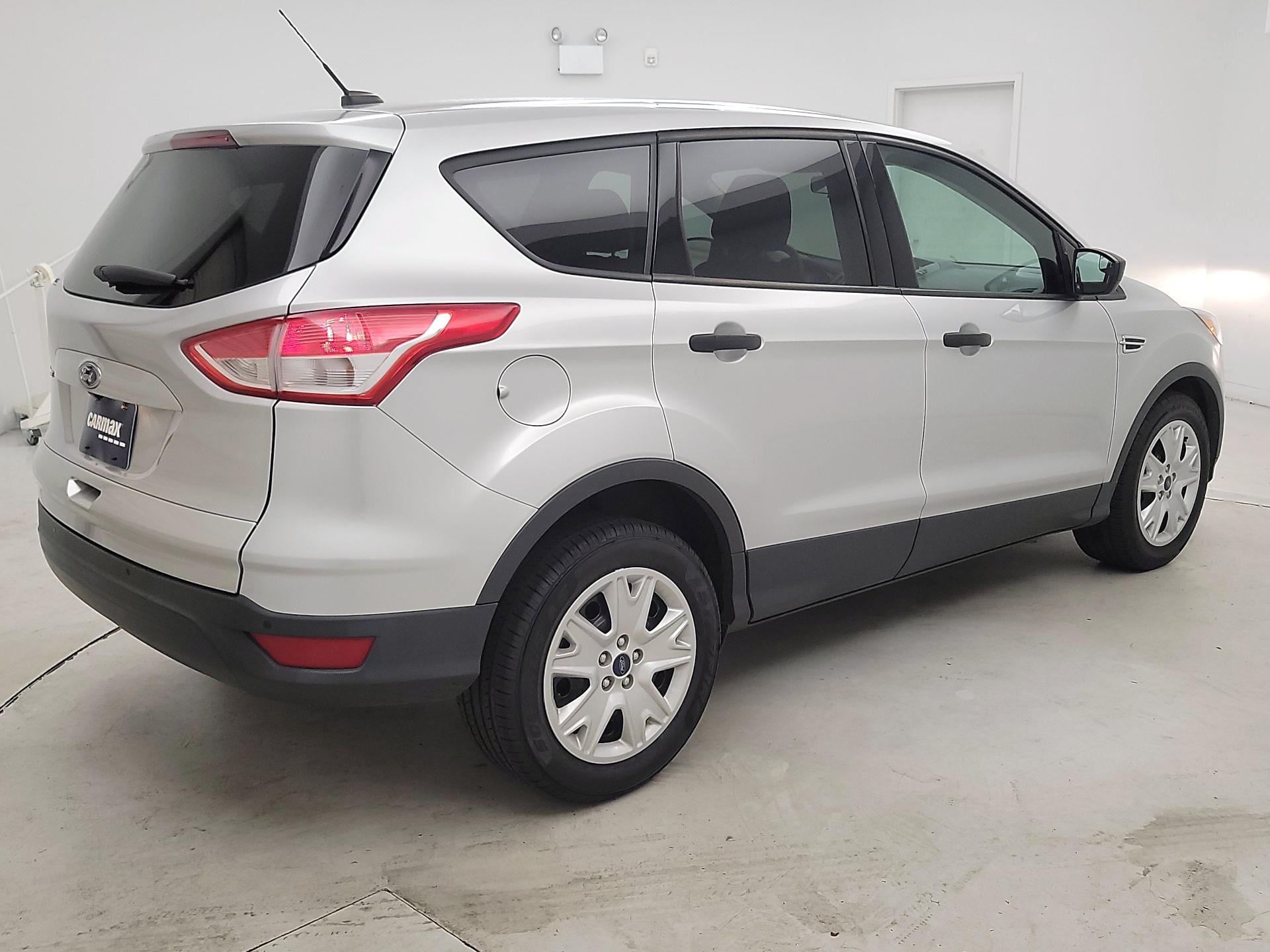 Thumbnail: 2015 Ford Escape - 5