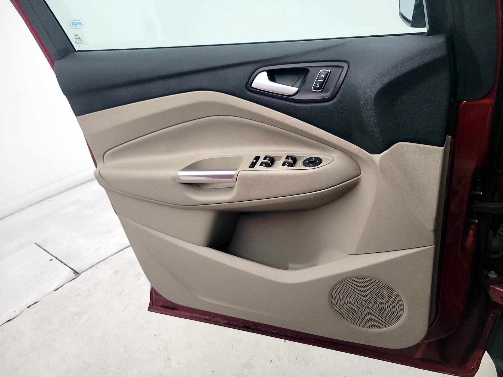 Thumbnail: 2014 Ford Escape - 12