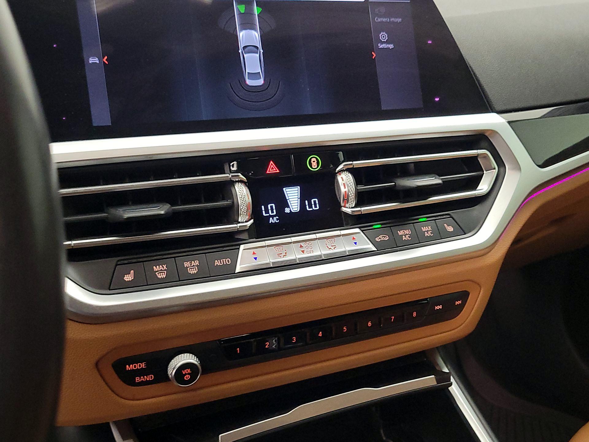 Thumbnail: 2020 BMW 3 Series - 16