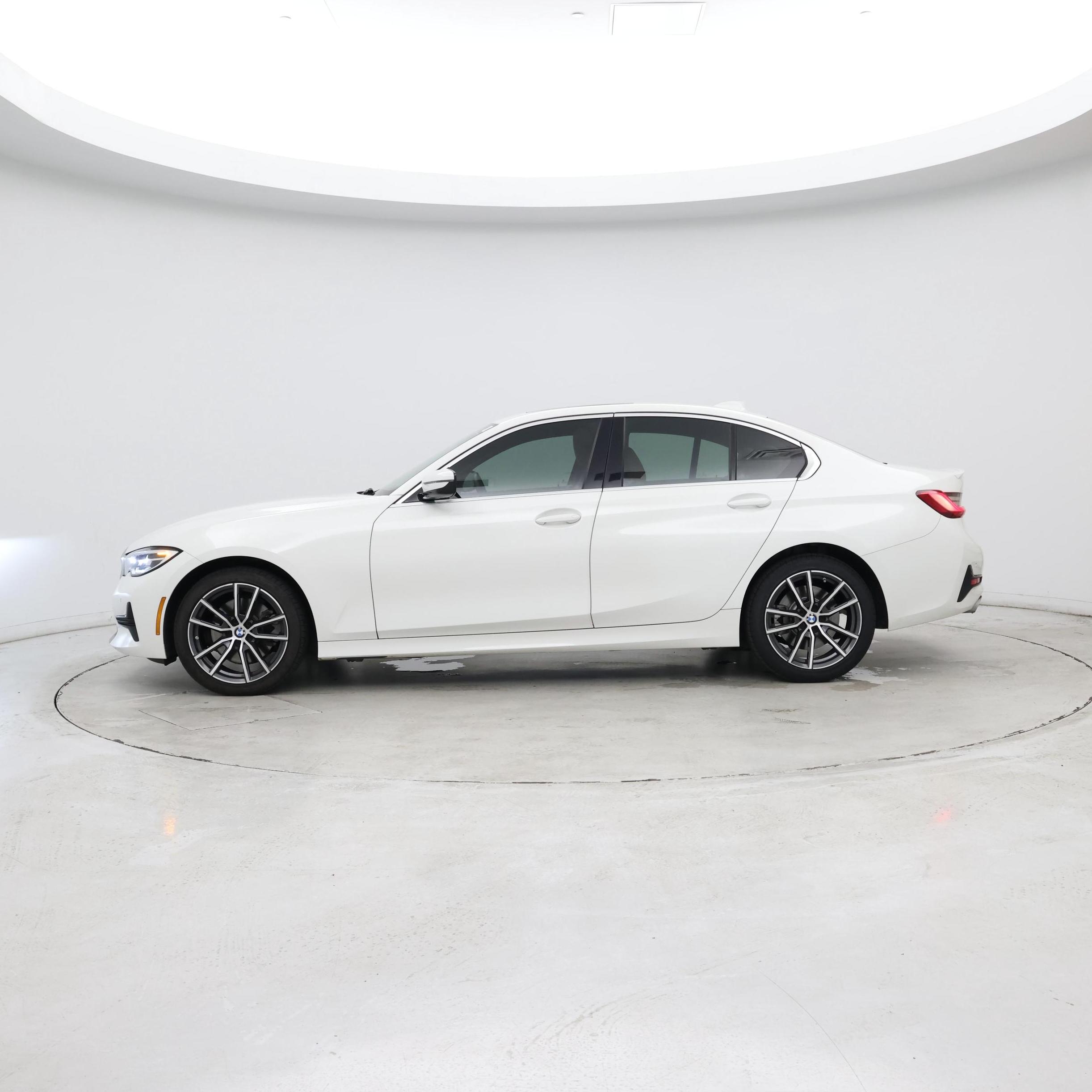 Thumbnail: 2020 BMW 3 Series - 2