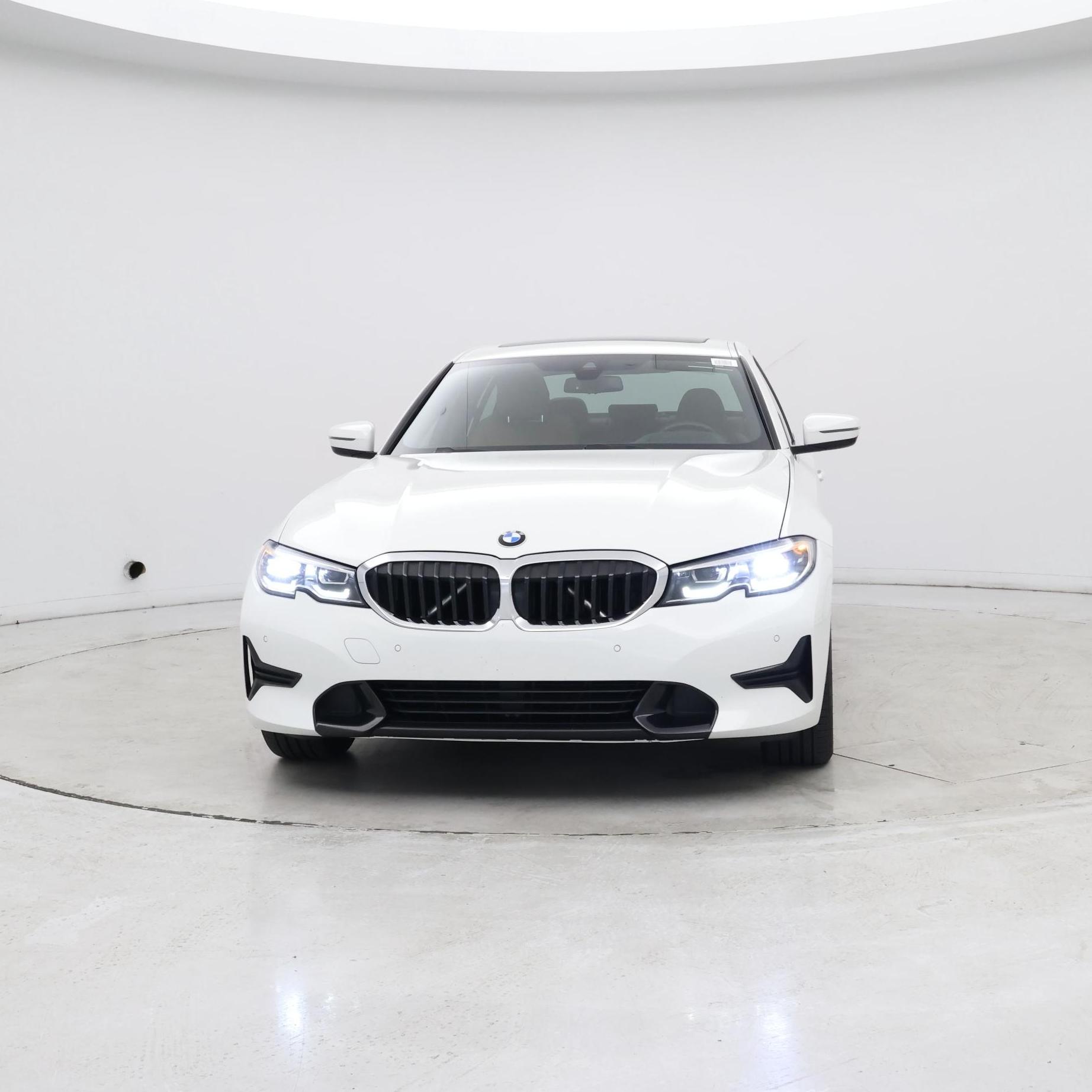 Thumbnail: 2020 BMW 3 Series - 4
