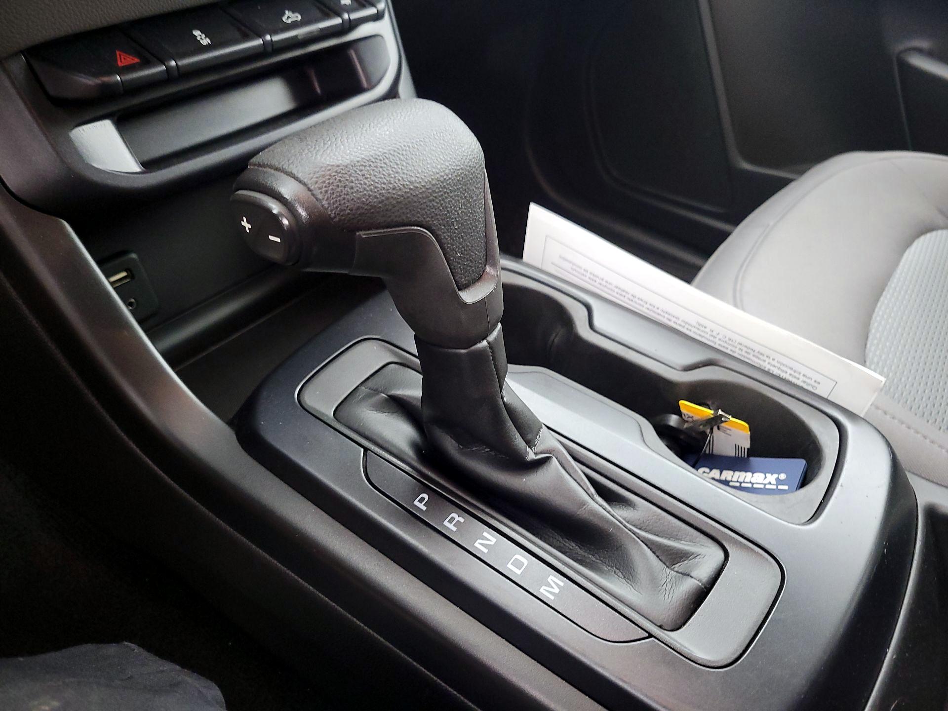 Thumbnail: 2016 Chevrolet Colorado - 16