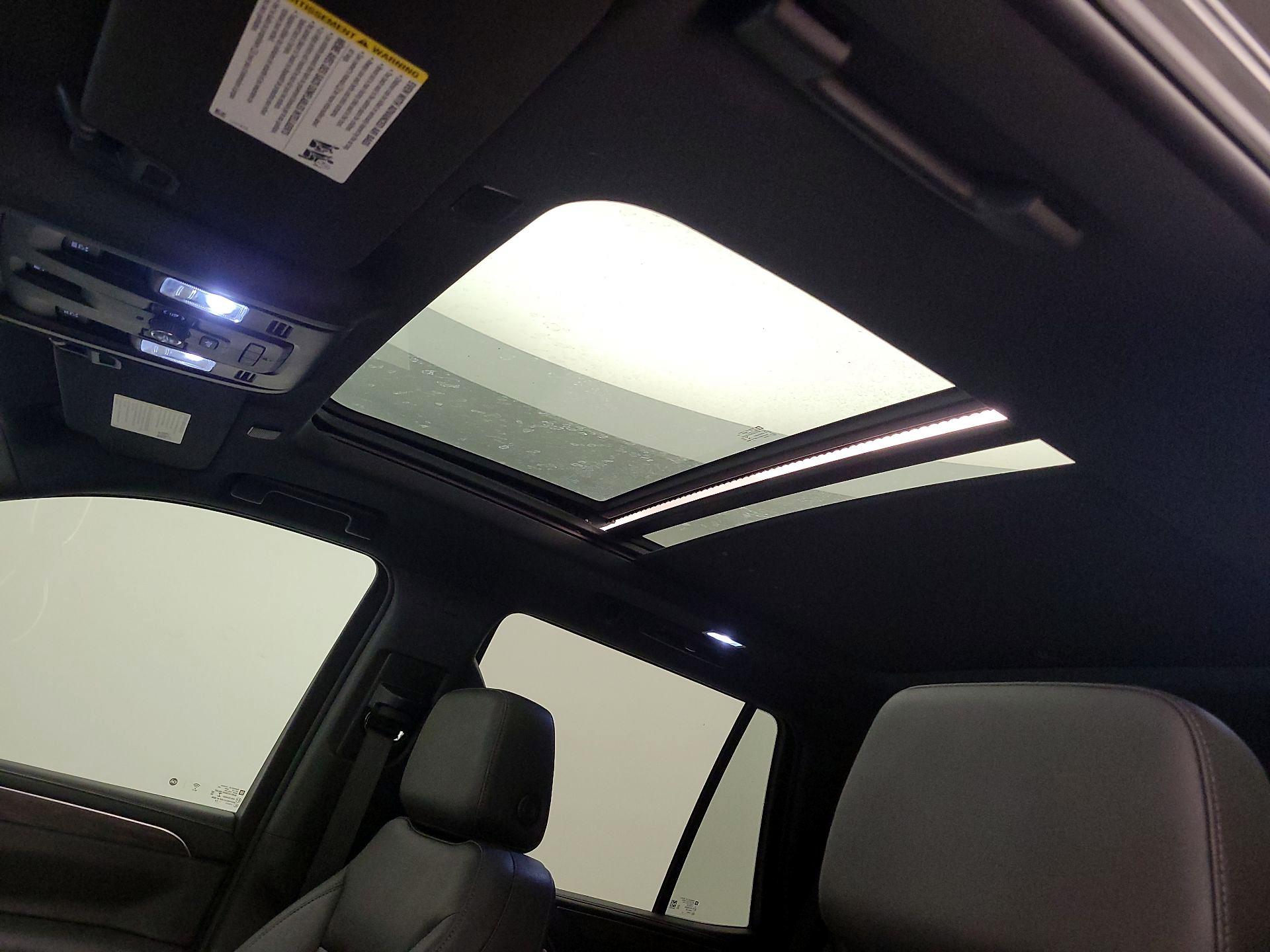 Thumbnail: 2022 Chevrolet Tahoe - 19