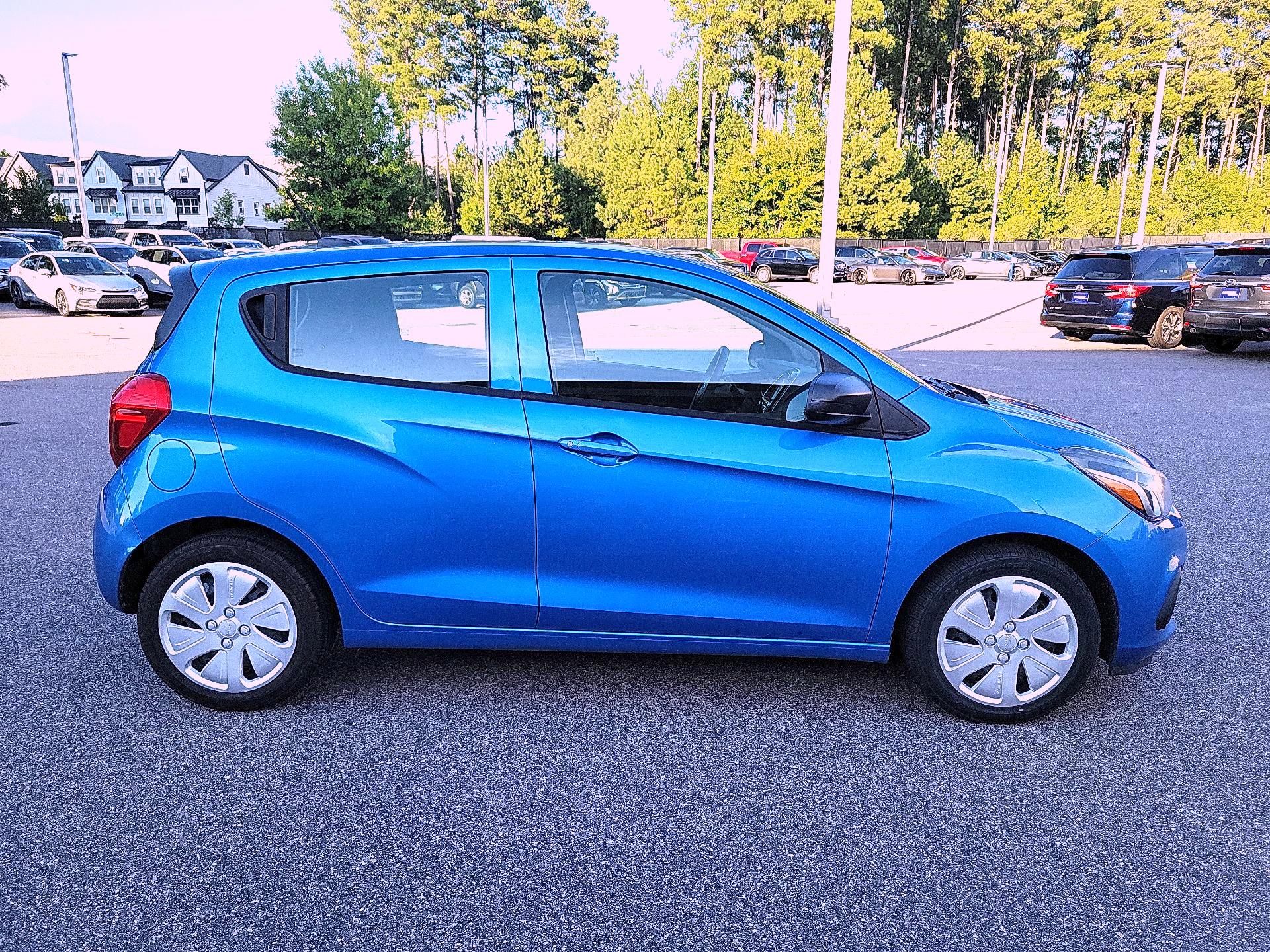 Thumbnail: 2017 Chevrolet Spark - 4