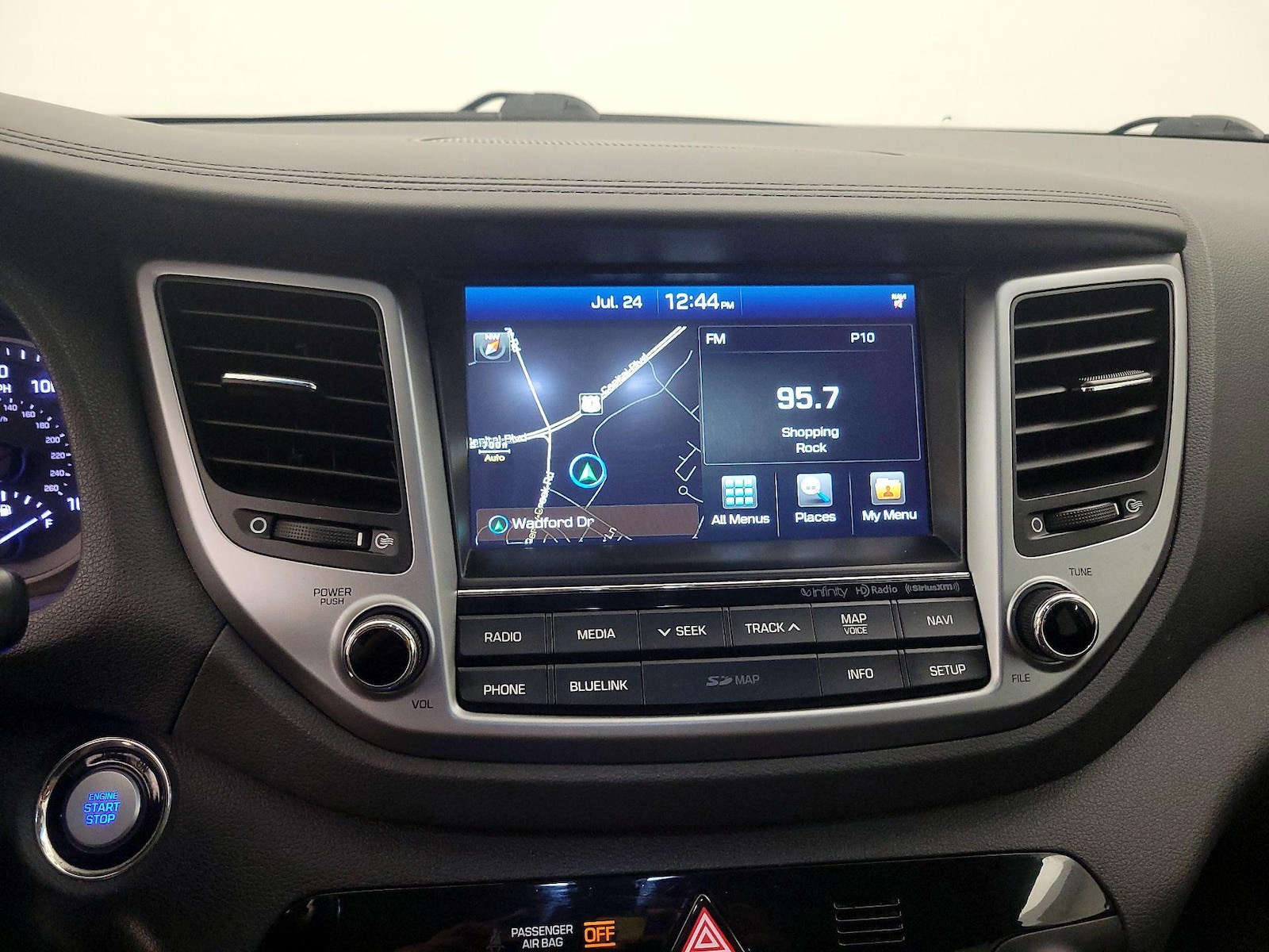 2017 Hyundai Tucson SE Plus - Photo 15