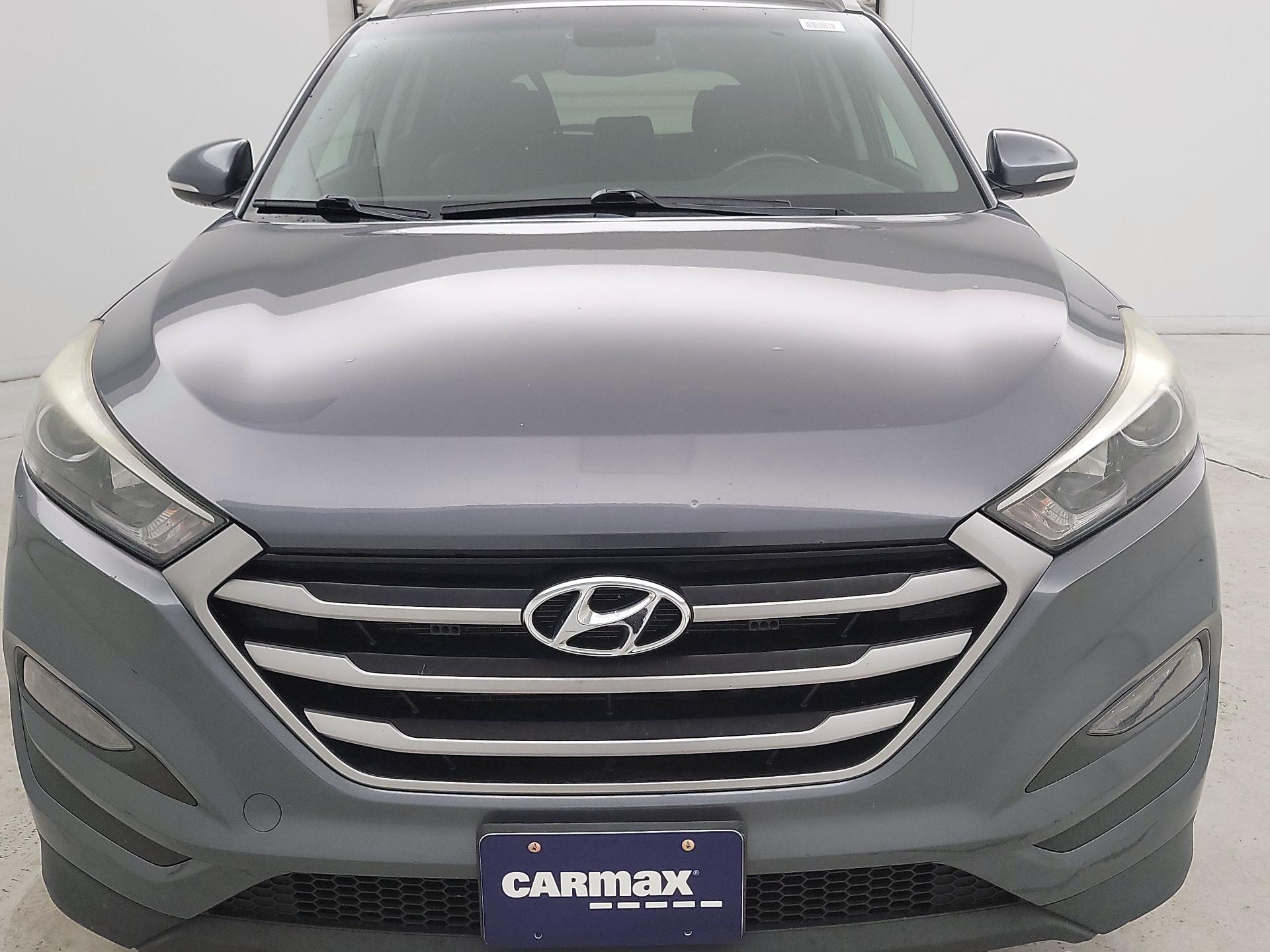Thumbnail: 2017 Hyundai Tucson - 2