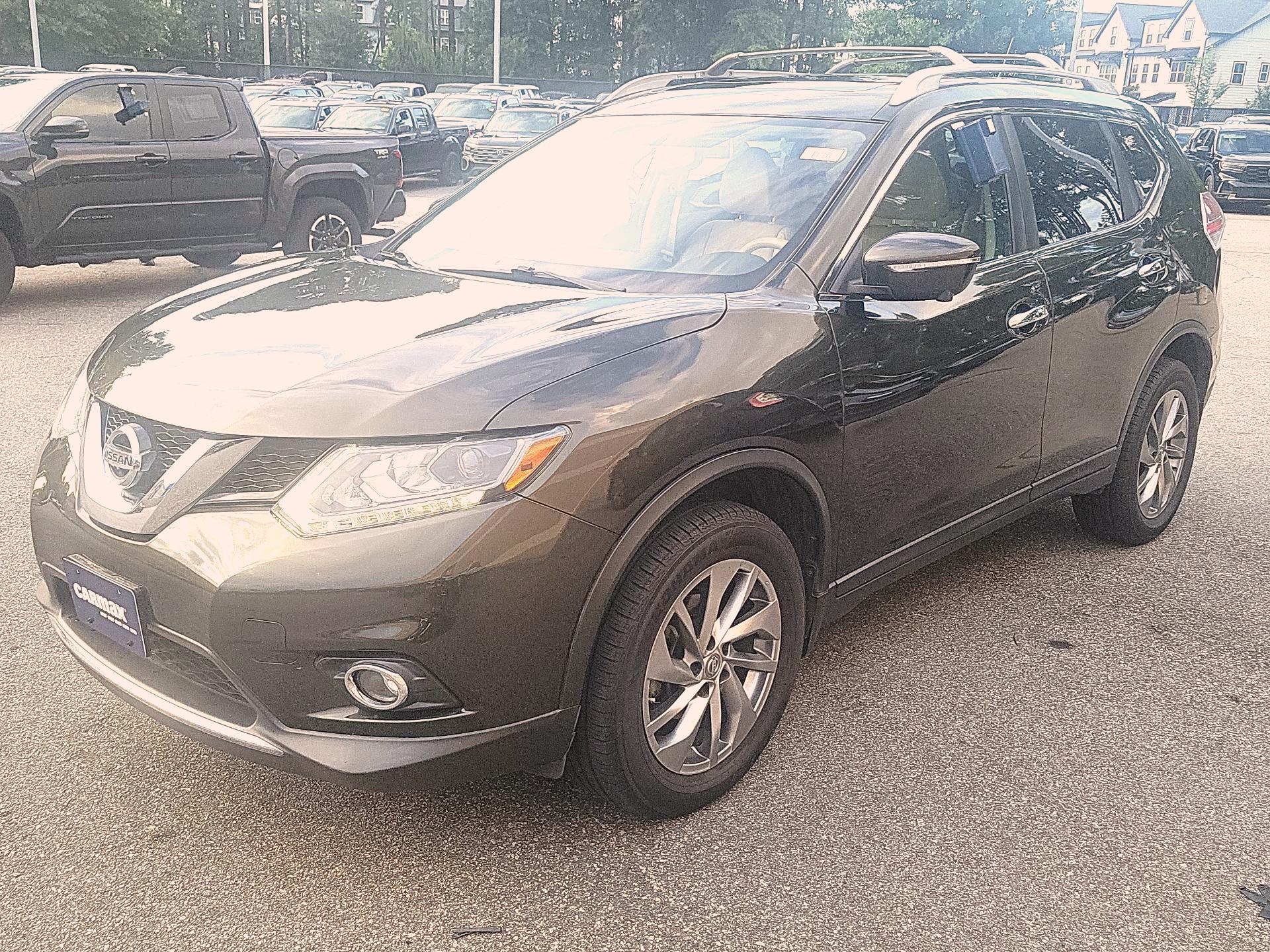 Thumbnail: 2015 Nissan Rogue - 3