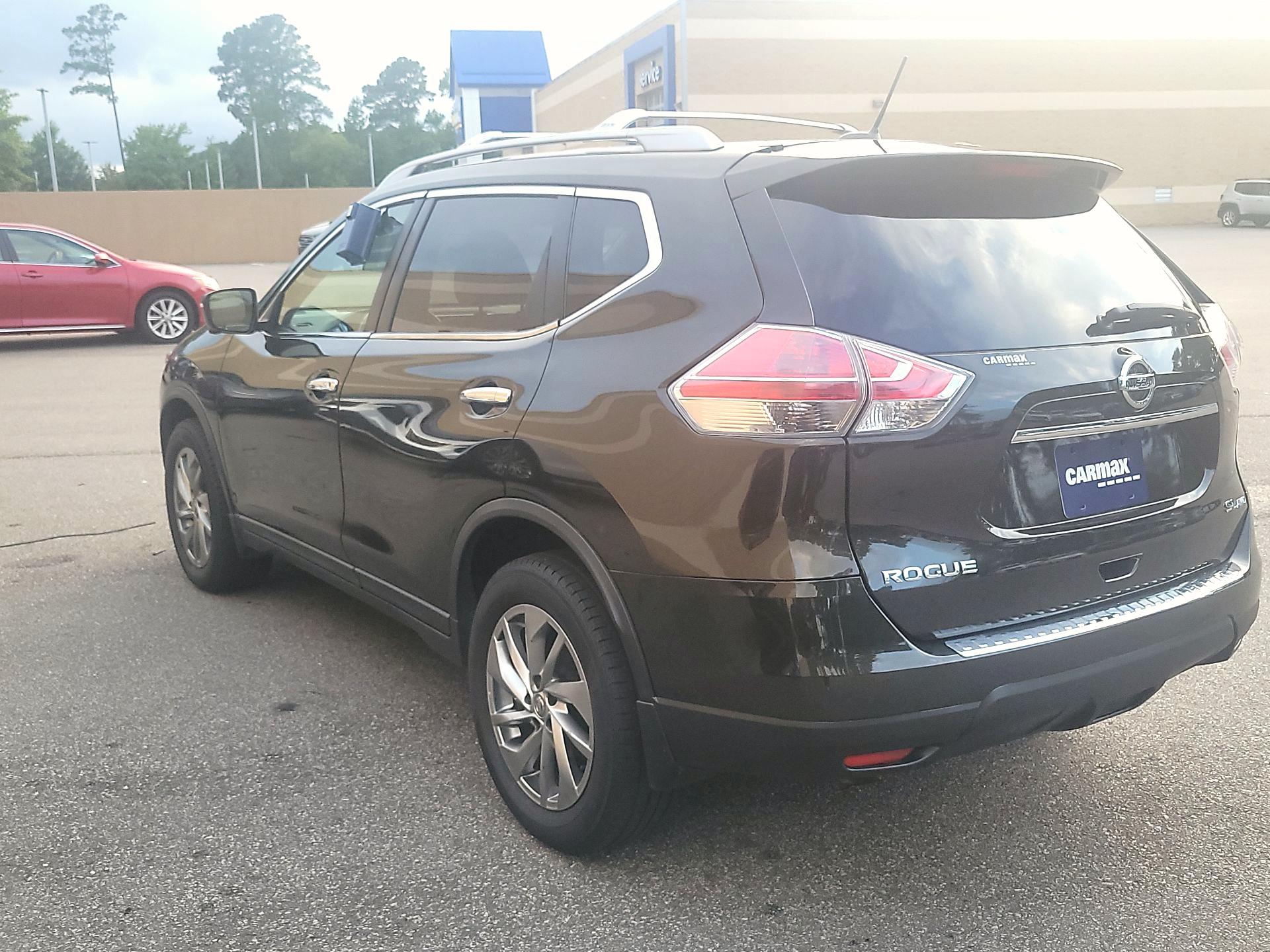 Thumbnail: 2015 Nissan Rogue - 7