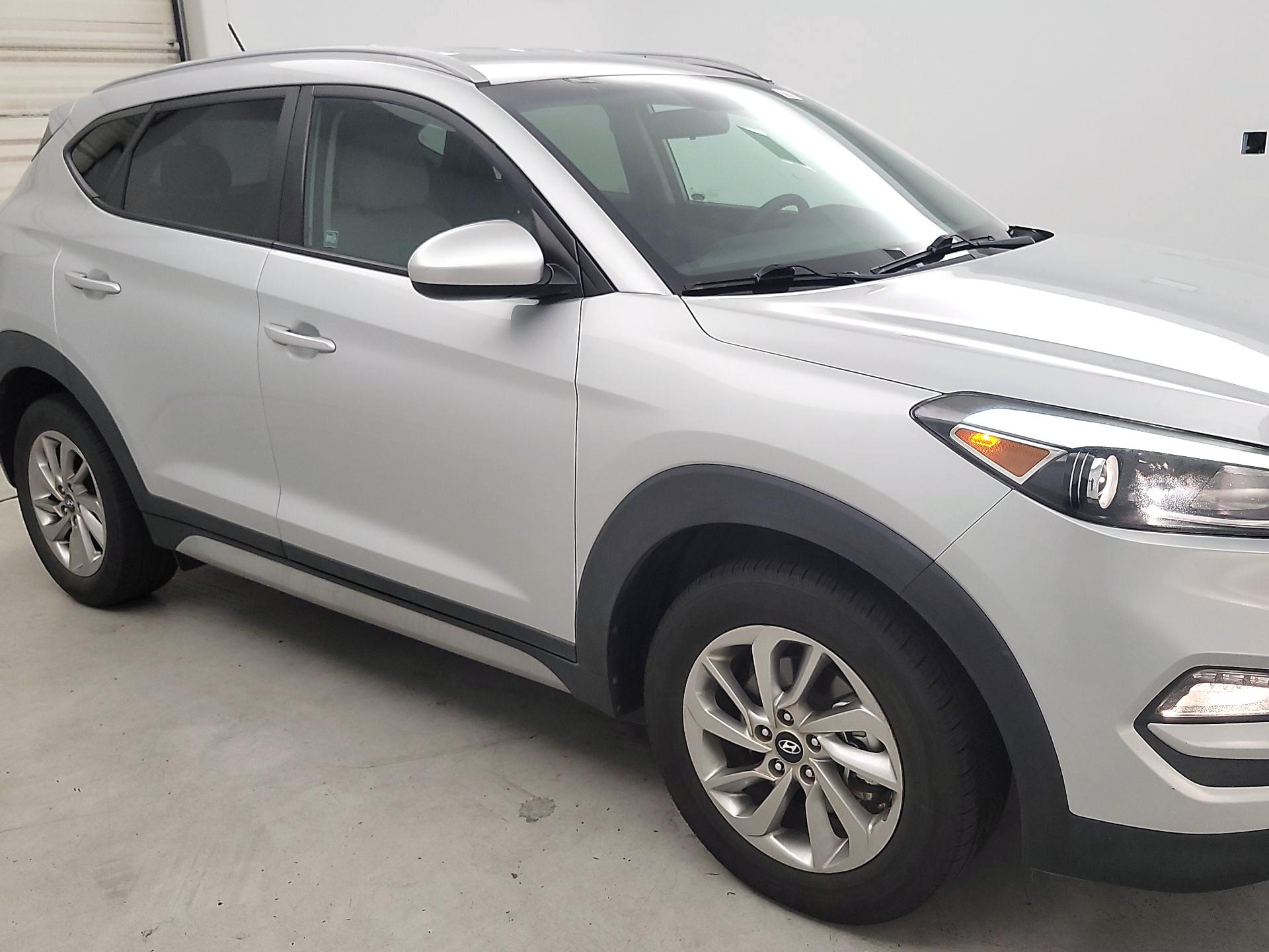 Thumbnail: 2017 Hyundai Tucson - 1