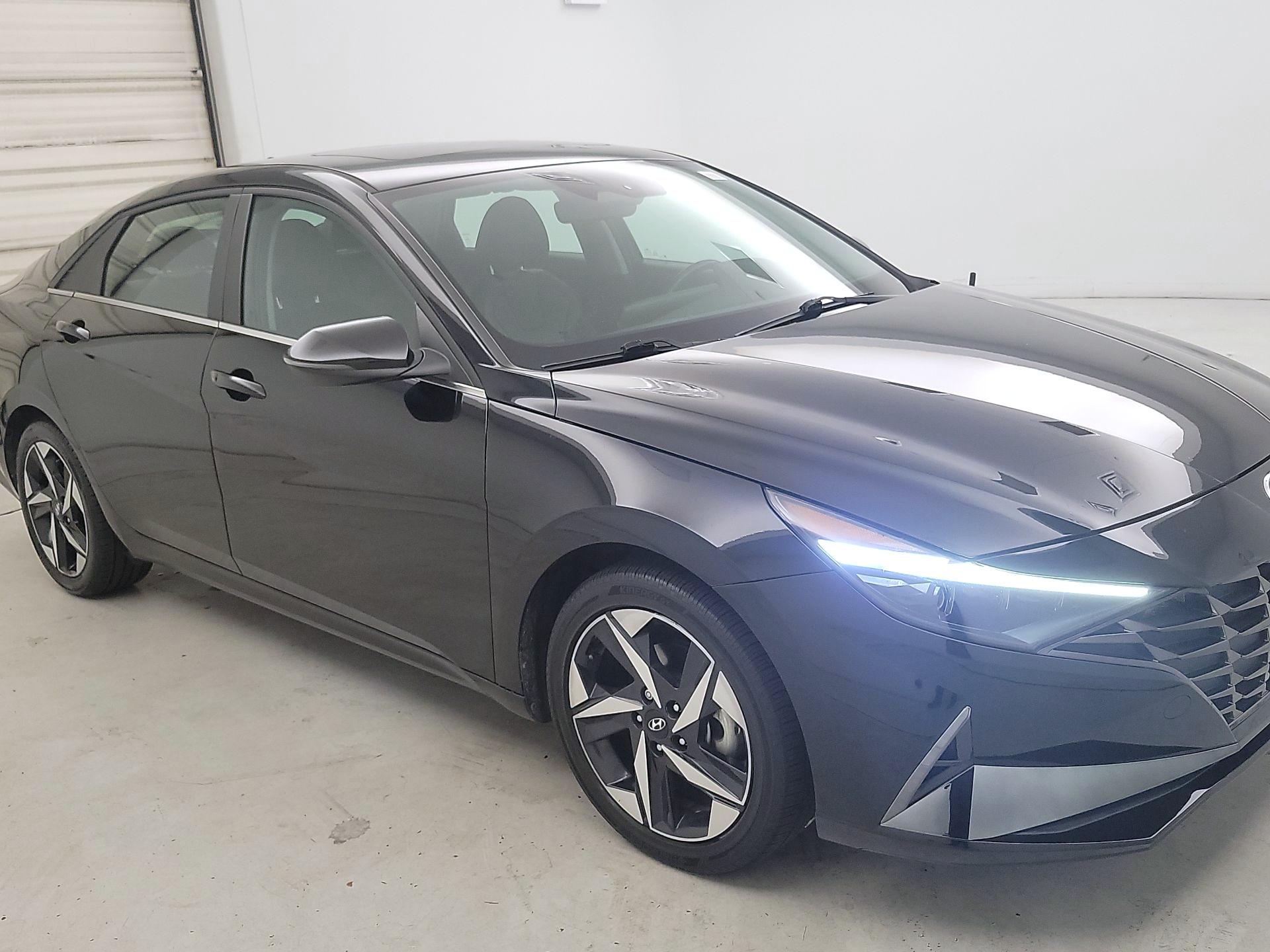 Thumbnail: 2023 Hyundai Elantra - 1
