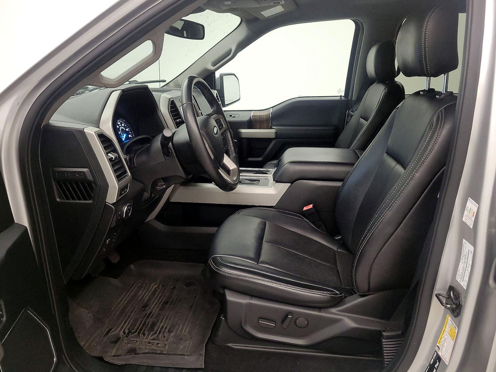 2019 Ford F-150 Lariat - Photo 10