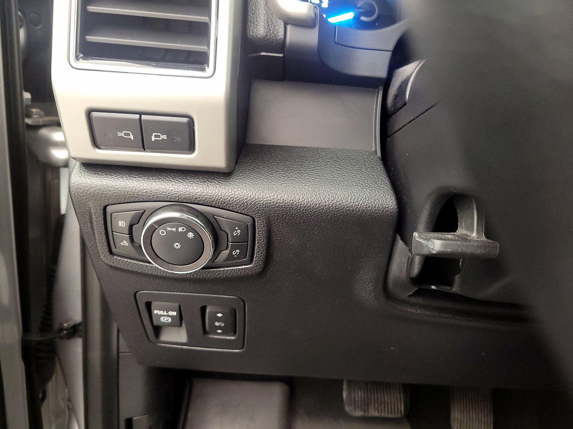 Thumbnail: 2019 Ford F-150 - 11