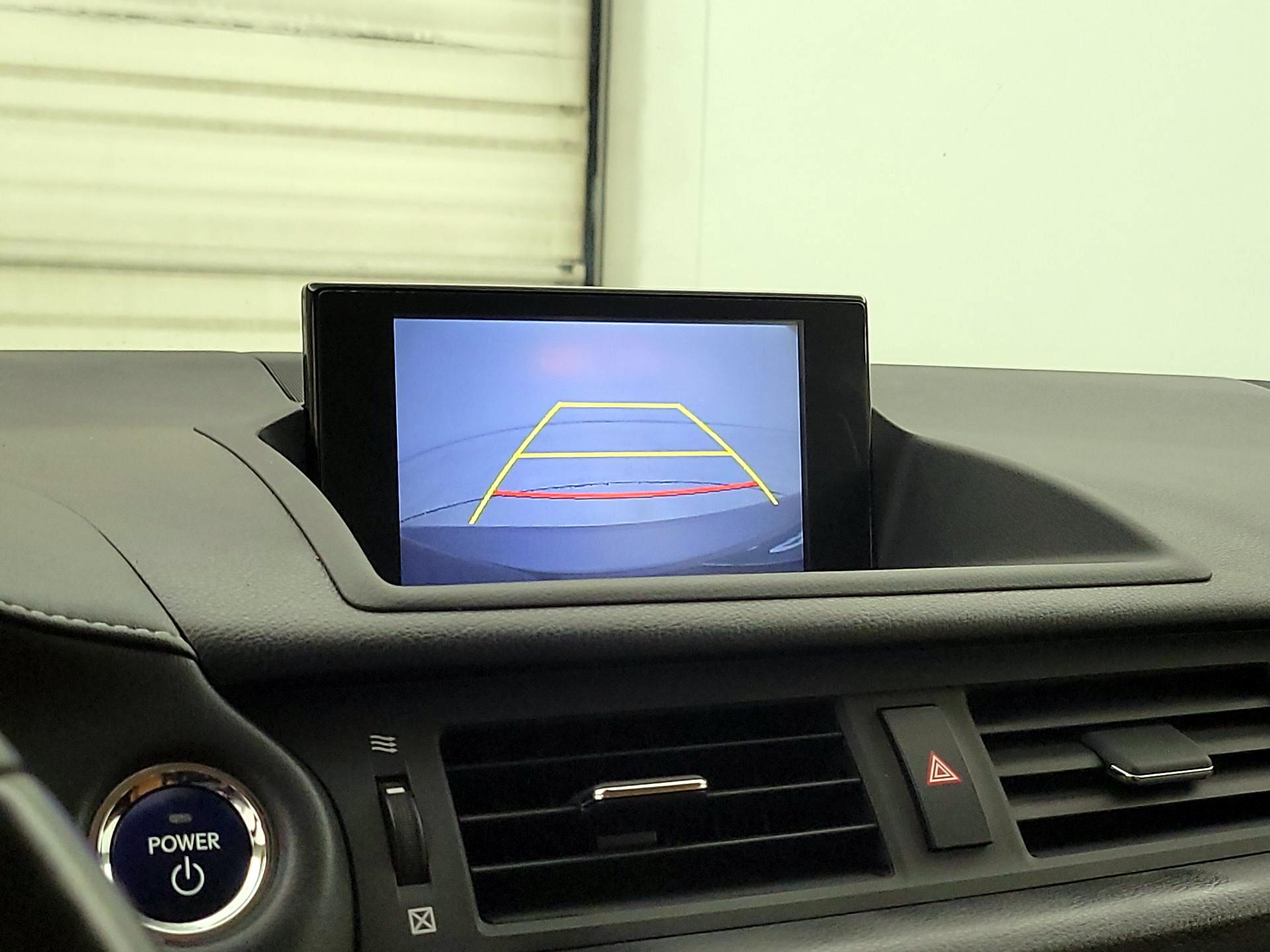 Thumbnail: 2015 Lexus CT - 14