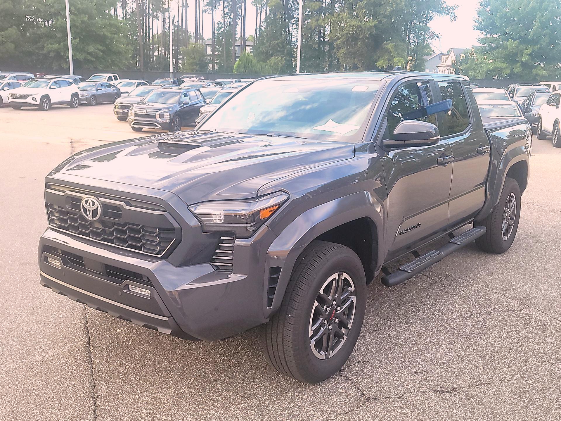 Thumbnail: 2025 Toyota Tacoma - 3