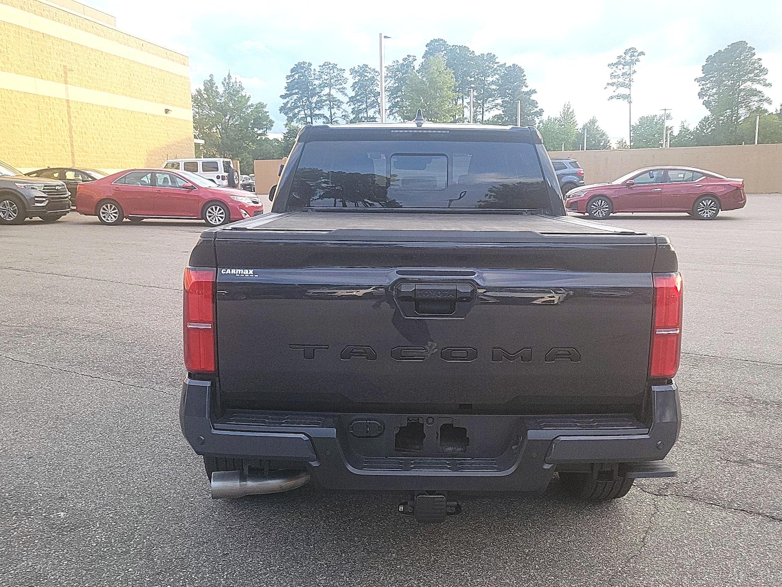 2025 Toyota Tacoma TRD Sport - Photo 6