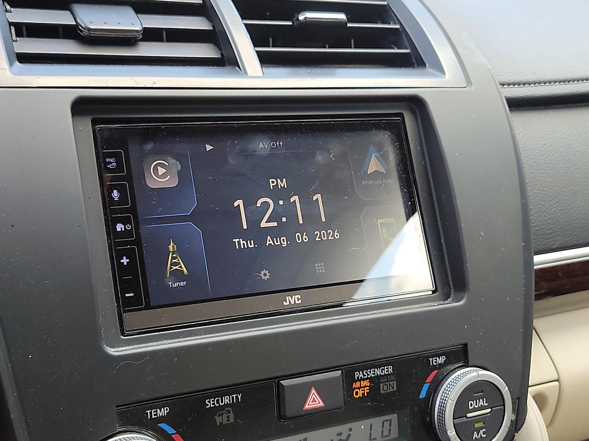 Thumbnail: 2014 Toyota Camry - 13