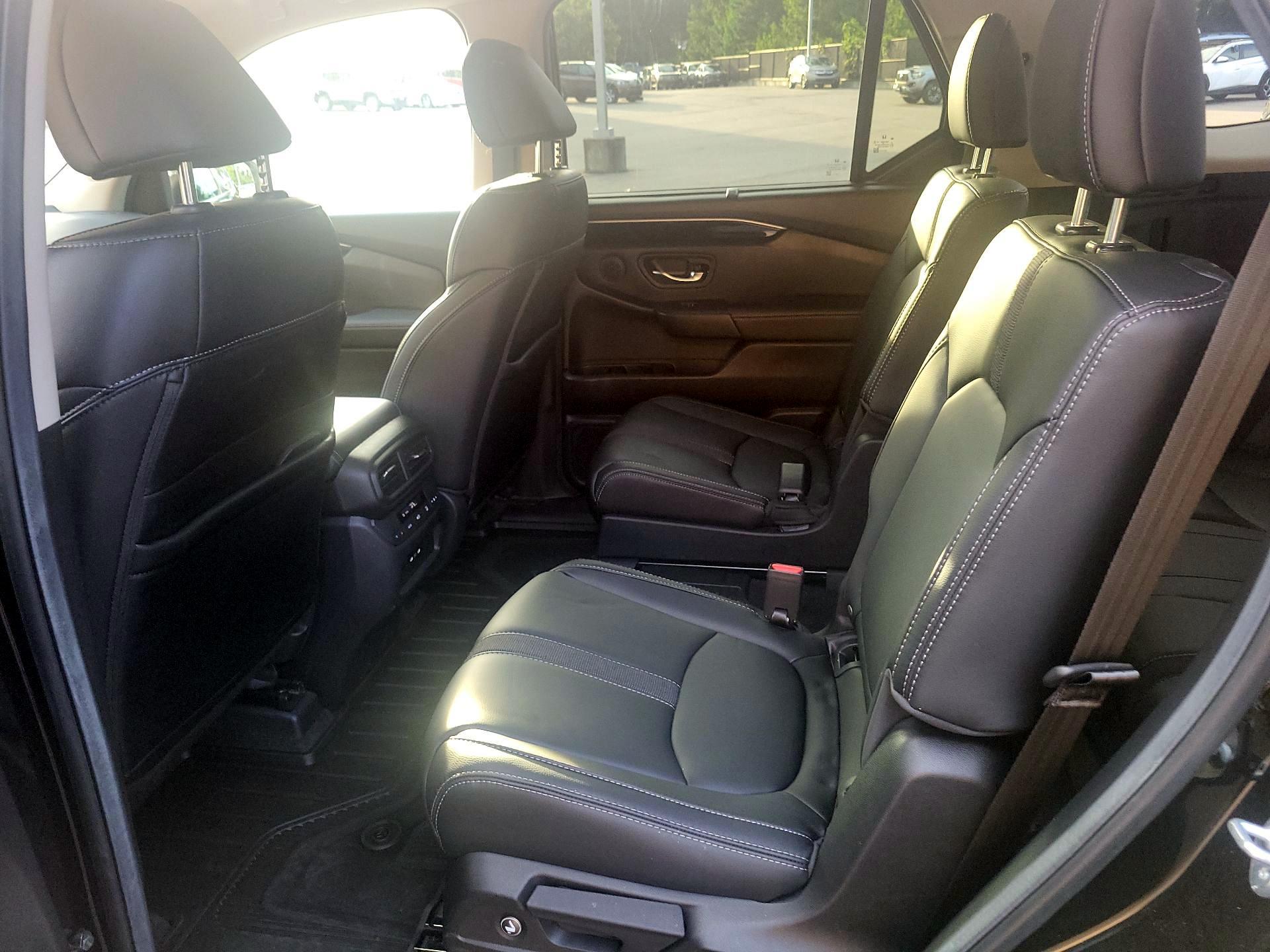 Thumbnail: 2025 Honda Pilot - 18