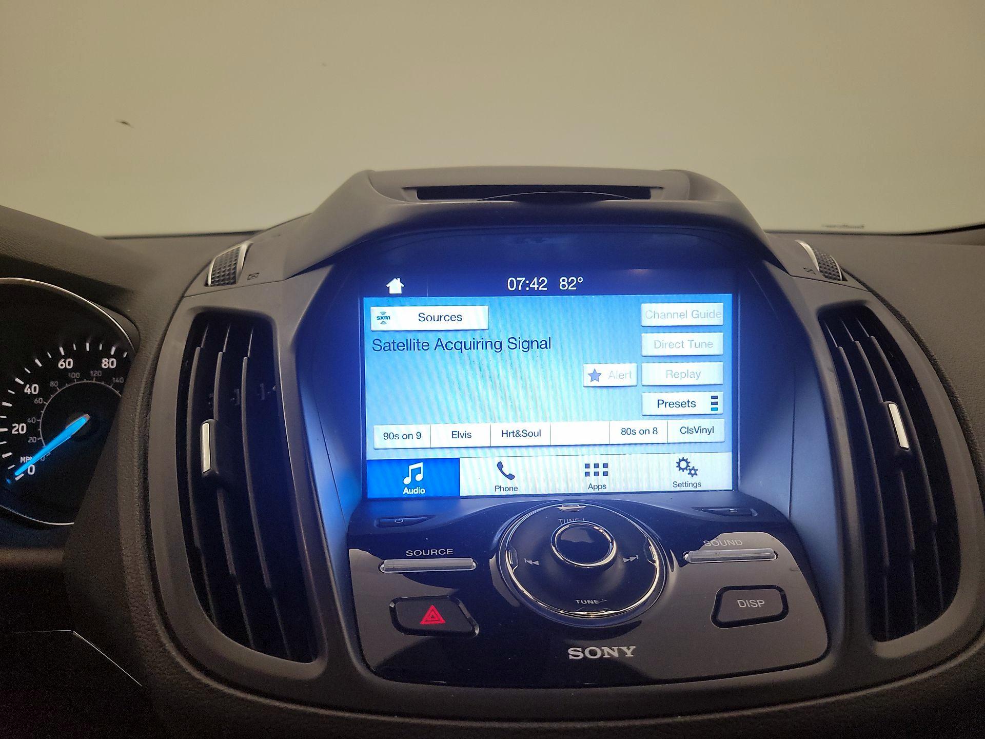 Thumbnail: 2017 Ford Escape - 13
