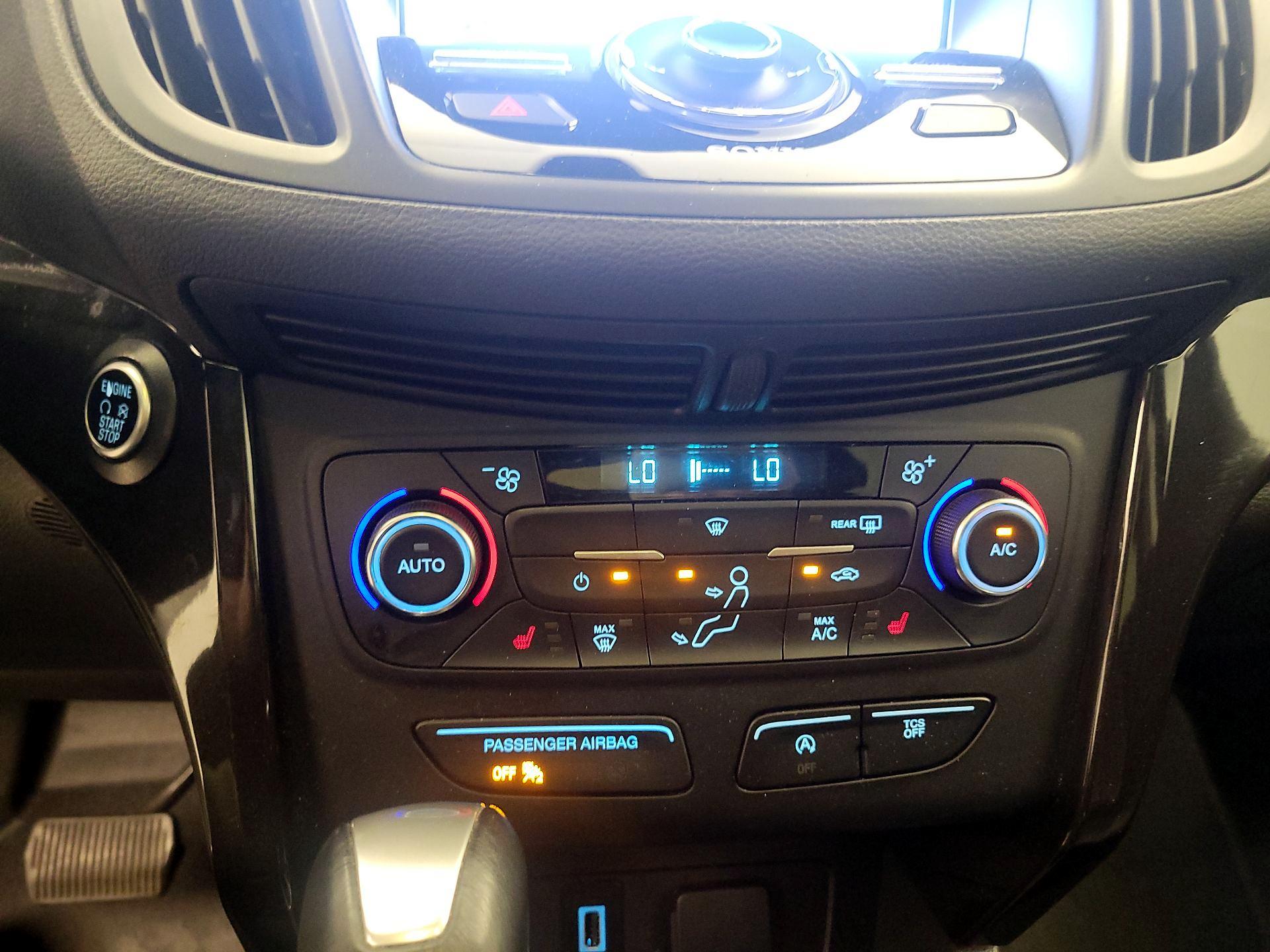 Thumbnail: 2017 Ford Escape - 14