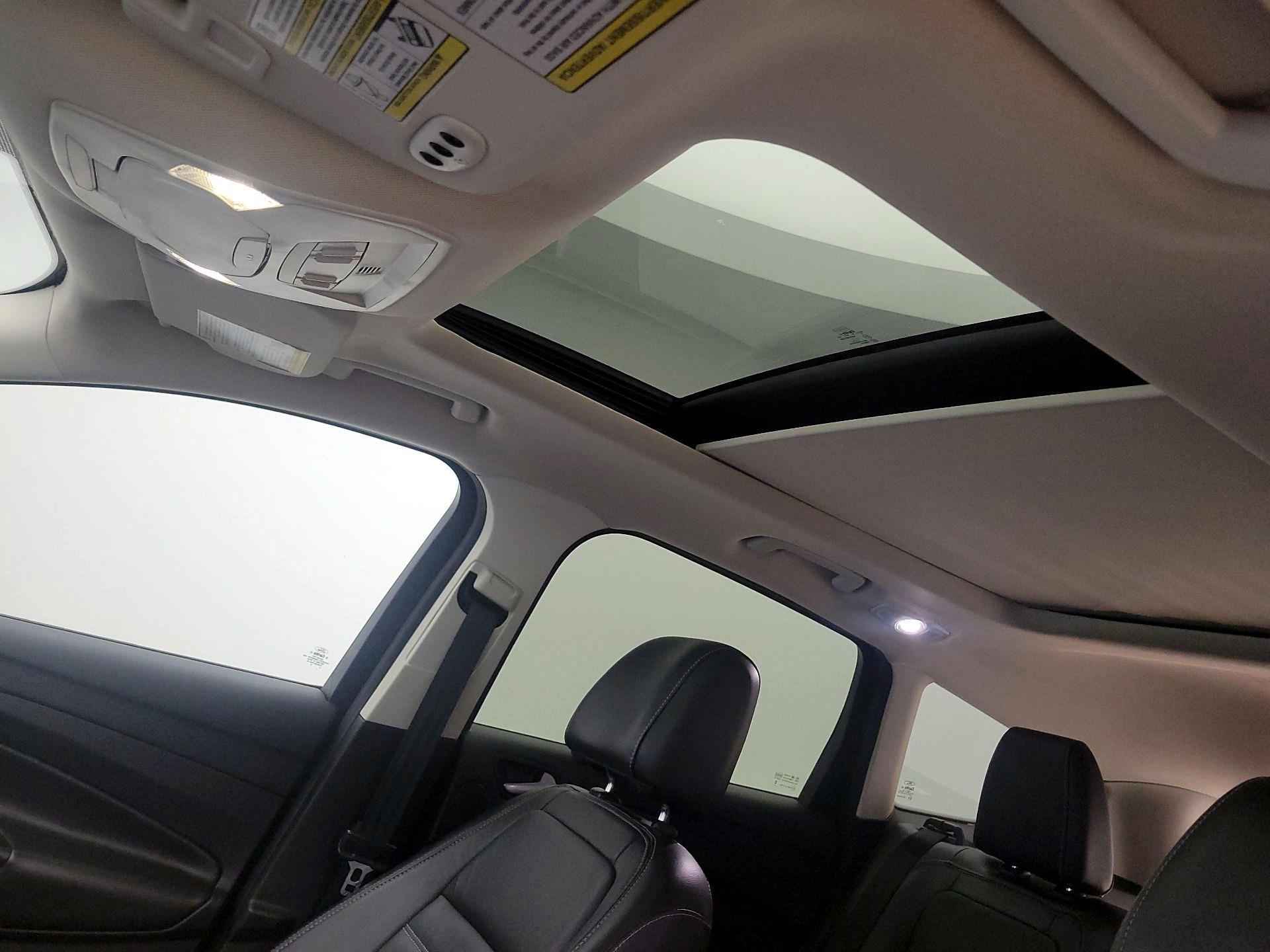 Thumbnail: 2017 Ford Escape - 17