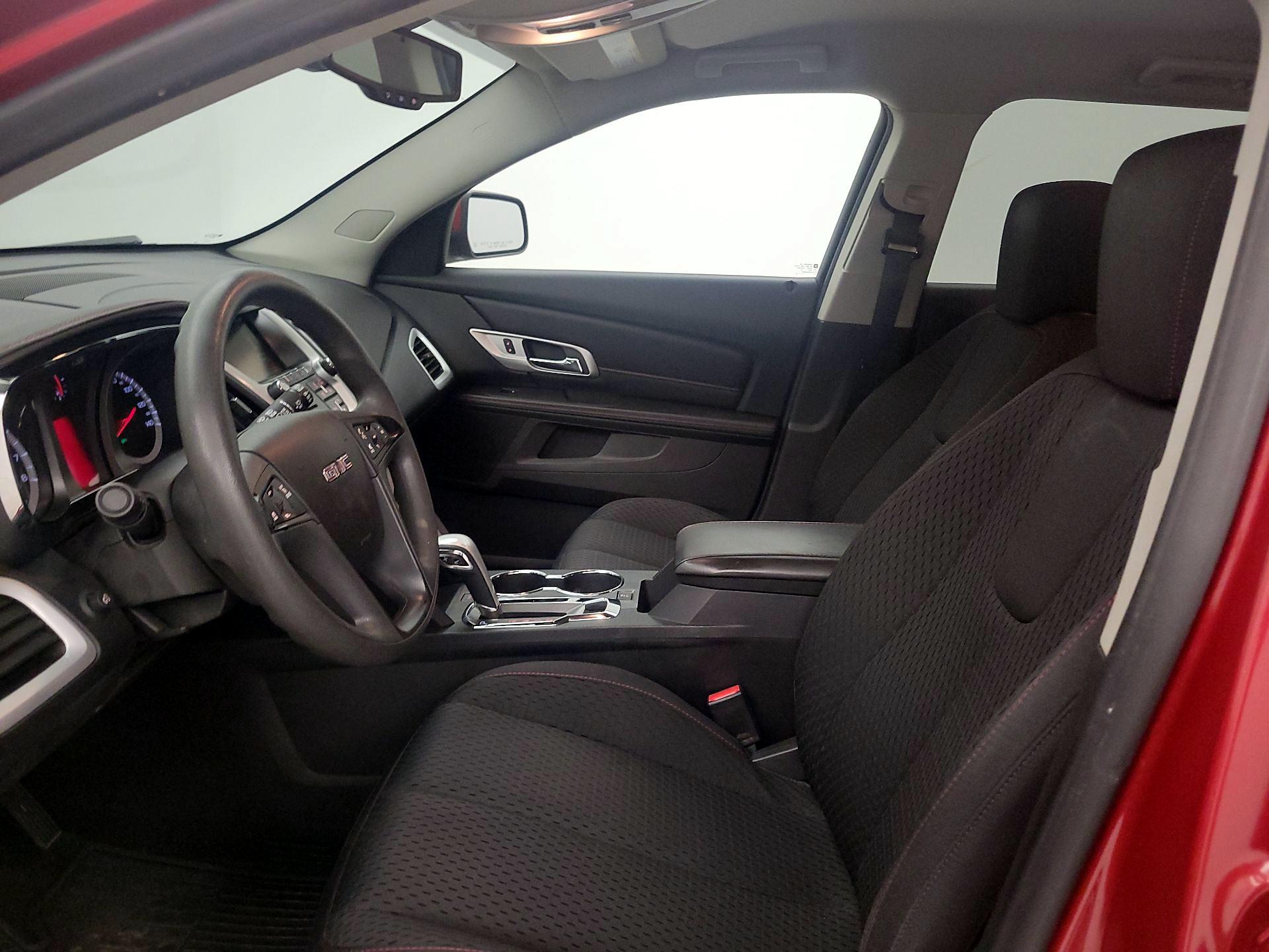 Thumbnail: 2015 GMC Terrain - 11