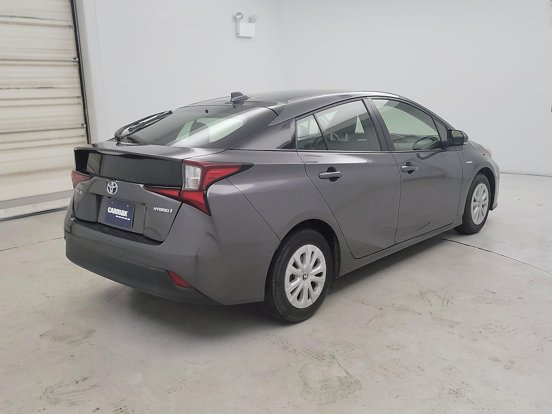 Thumbnail: 2022 Toyota Prius - 5