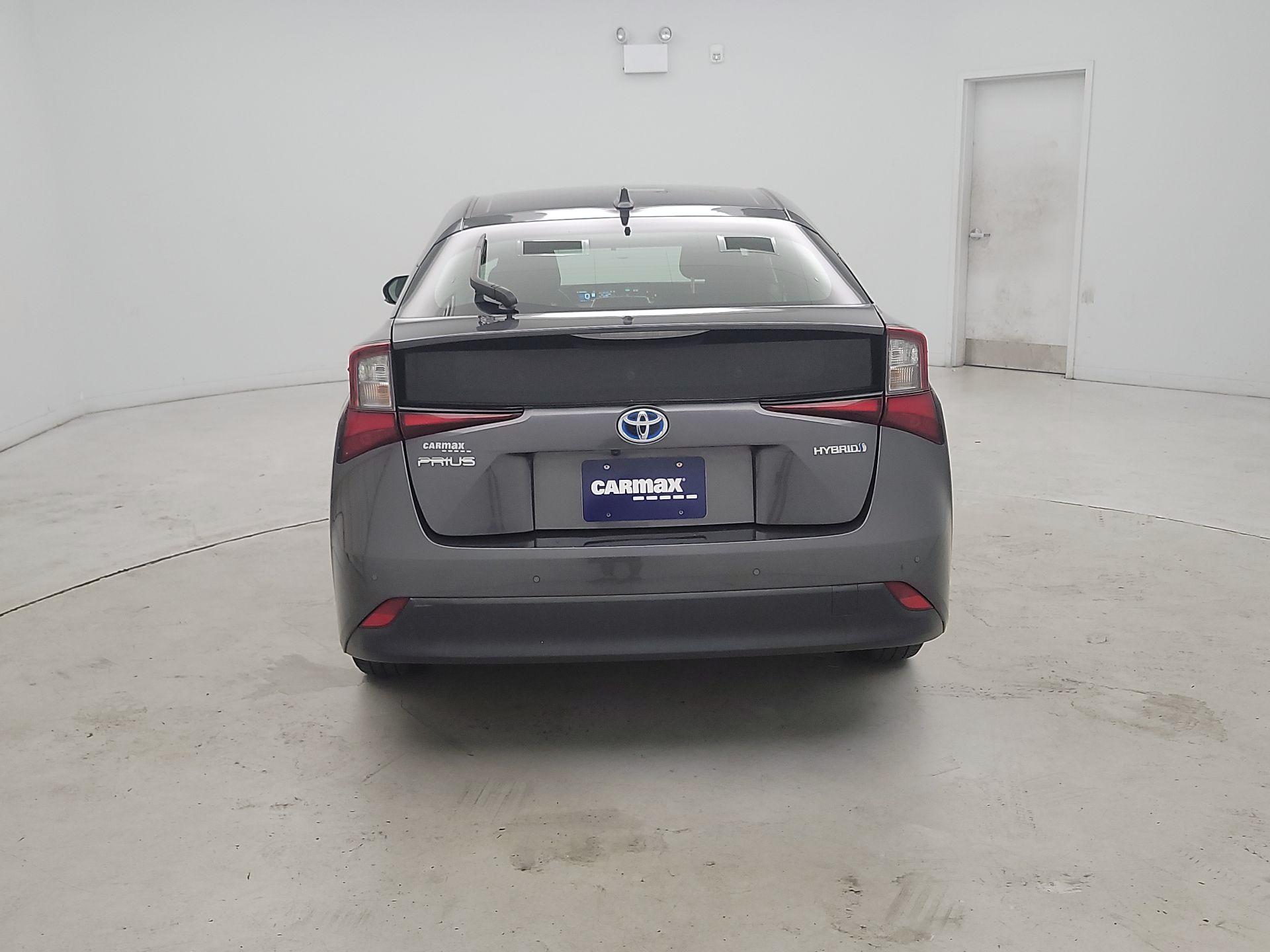 Thumbnail: 2022 Toyota Prius - 6